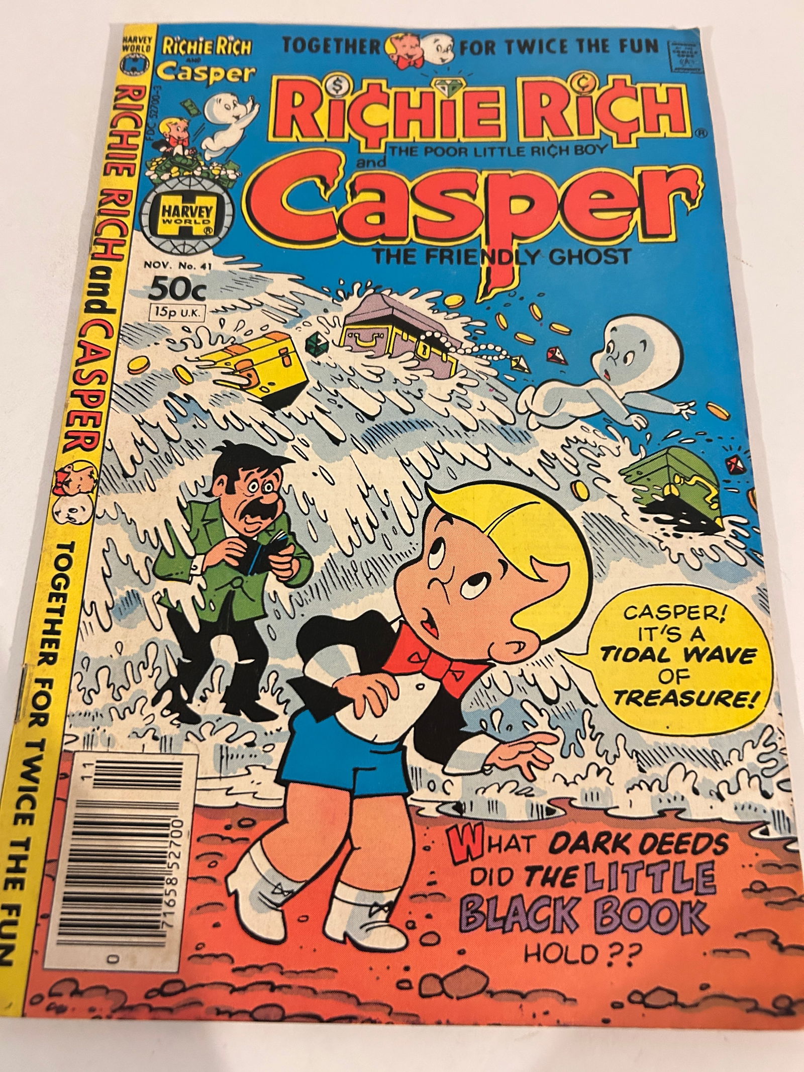 Vintage Comic Book Richie Rich Casper # 41: Vintage Comic Book Richie Rich Casper # 41 Please view all photos as they are part of the description and condition of this Item, Feel free to contact me with questions or picture requests! Used Item