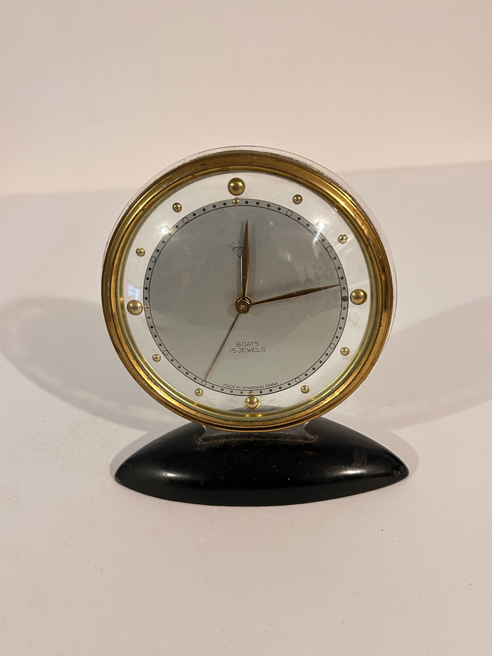 vintage "Diamond" brand mechanical alarm desk clock not working (1 of 5)