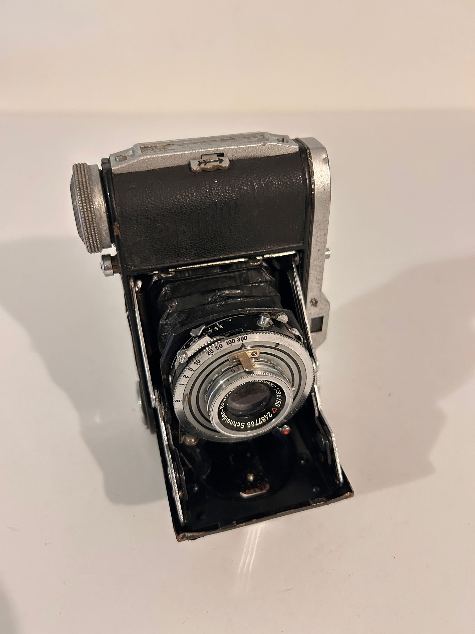 Balda Baldinette Schneider-Kreuznach 1:3.5/50 Prontor-Camera (1 of 7)