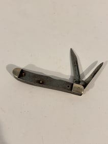 Vintage Pocket Knife missing 1 side as is