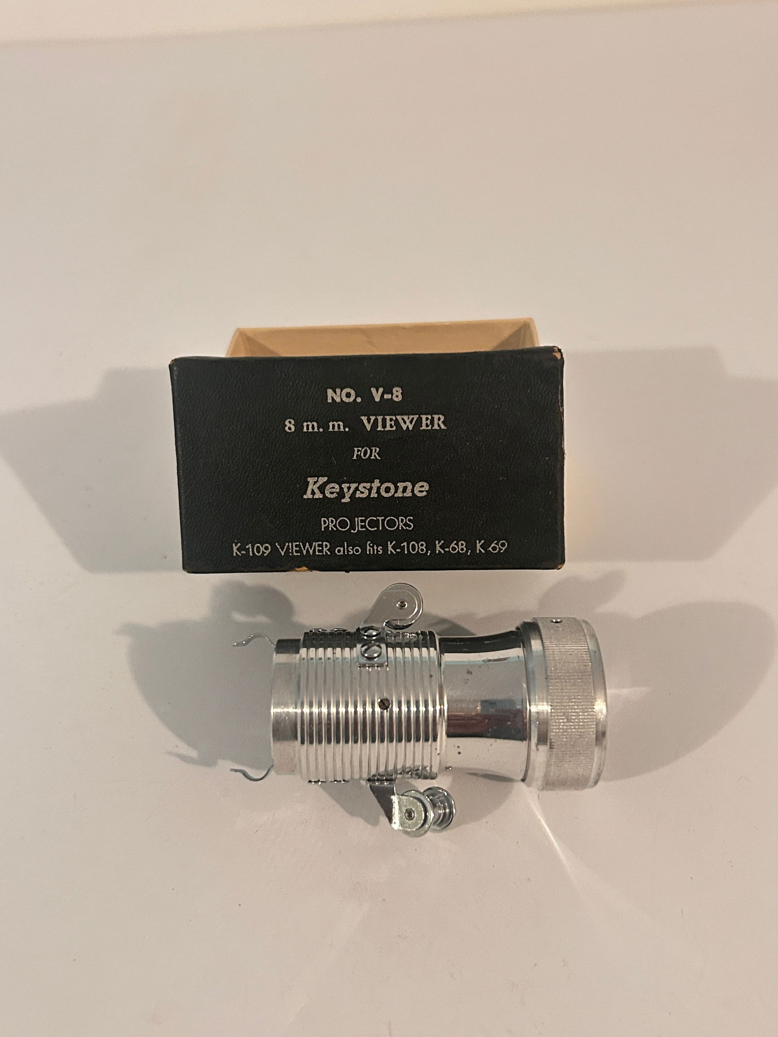 + Vintage Keystone 8mm PROJECTOR VIEWER No.V-8 (1 of 5)