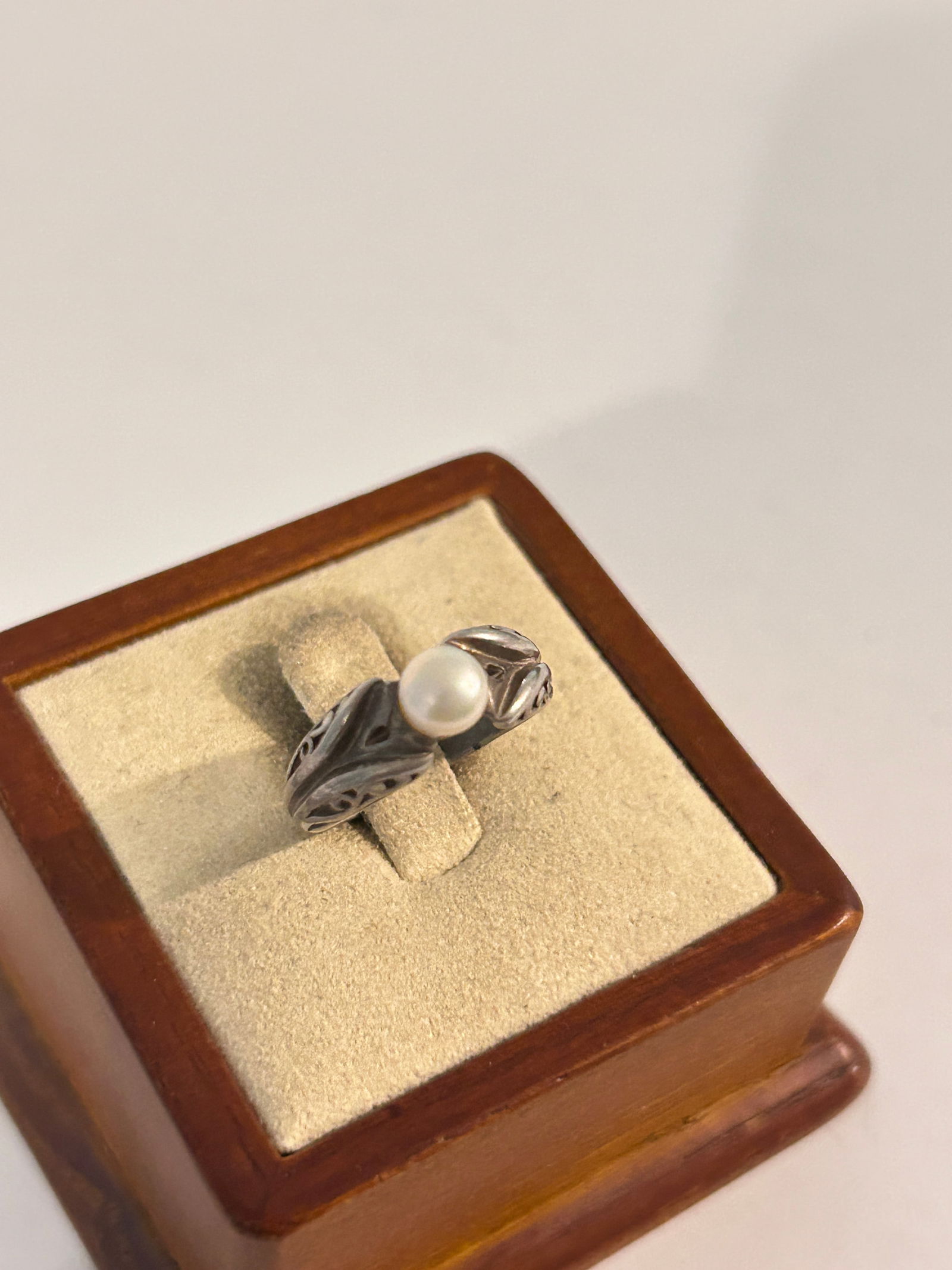 Vintage Sterling Silver Modernist pearl Ring sz 6 (1 of 5)