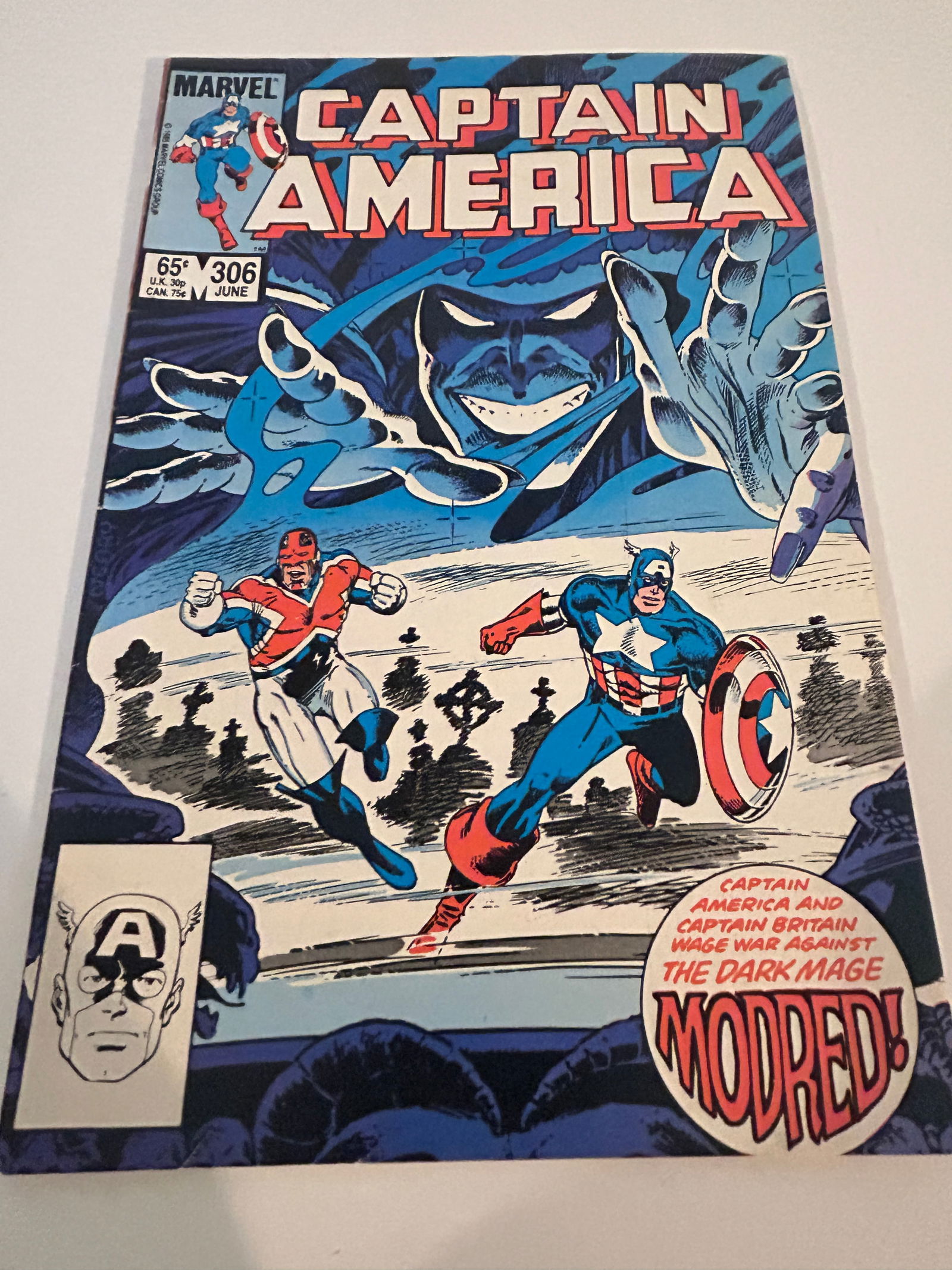 Vintage Comic Book Captain America # 306: Vintage Comic Book Captain America # 306 Please view all photos as they are part of the description and condition of this Item, Feel free to contact me with questions or picture requests! Used Item AS