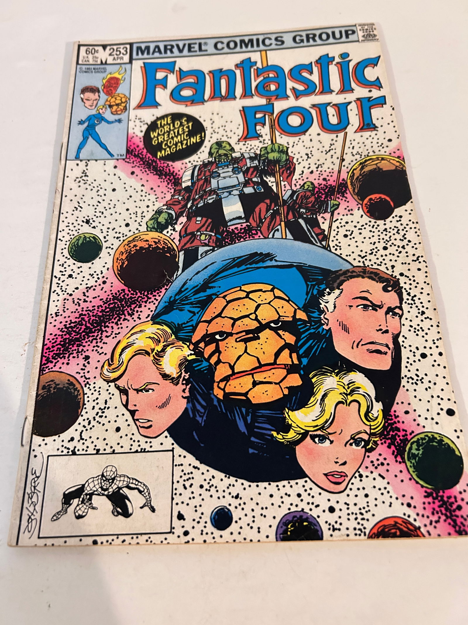 Vintage Comic Book Fantastic Four # 253: Vintage Comic Book Fantastic Four # 253 Please view all photos as they are part of the description and condition of this Item, Feel free to contact me with questions or picture requests! Used Item AS
