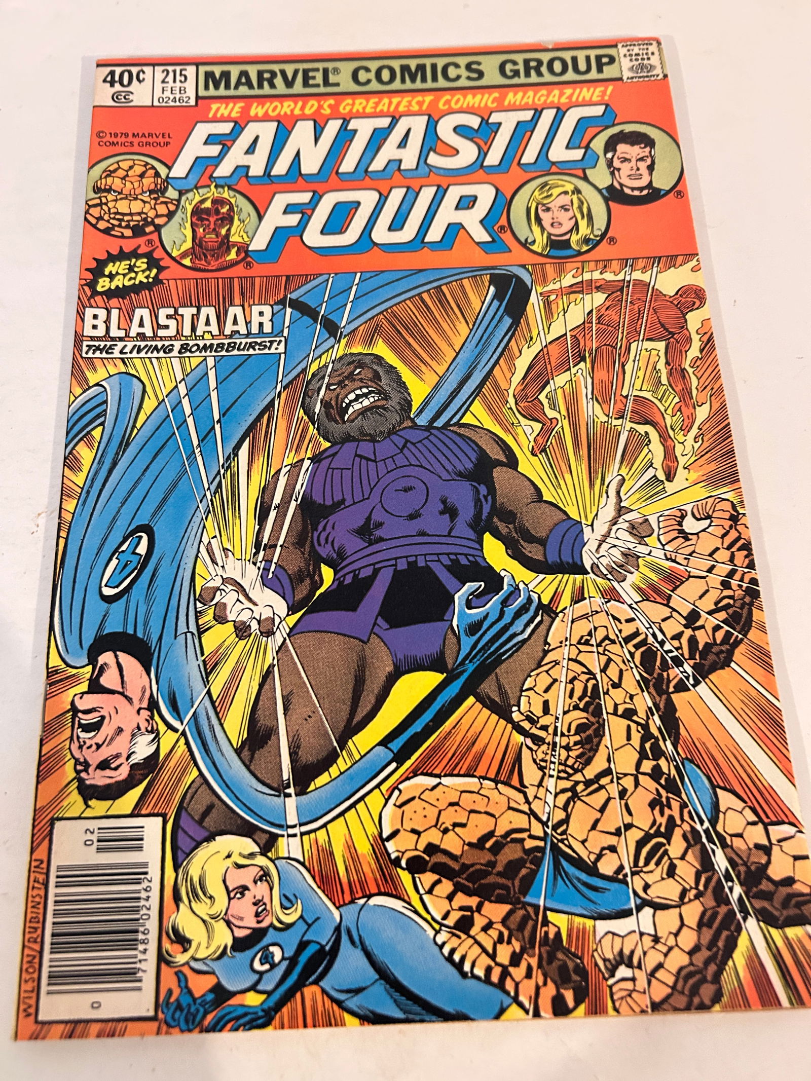 Vintage Comic Book Fantastic Four # 215: Vintage Comic Book Fantastic Four # 215 Please view all photos as they are part of the description and condition of this Item, Feel free to contact me with questions or picture requests! Used Item AS