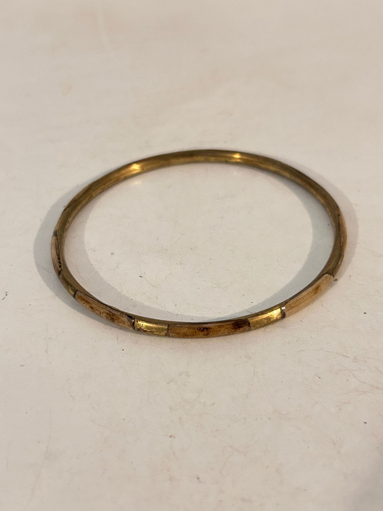 Vintage Bracelet sz 7": Vintage Bracelet sz 7" Please view all photos as they are part of the description and condition of this Item, Feel free to contact me with questions or picture requests! Used Item AS IS