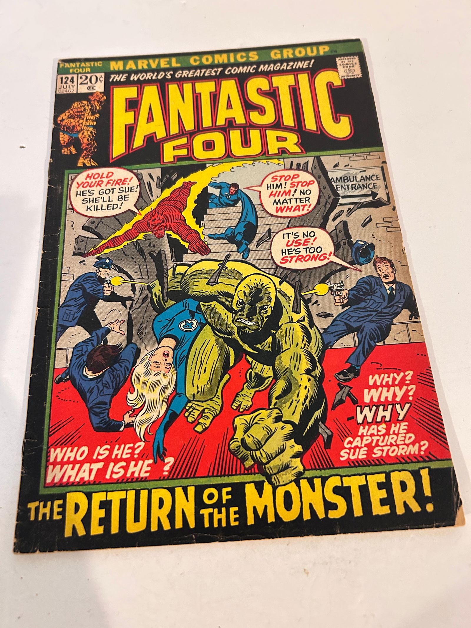 Vintage Comic Book Fantastic Four # 124: Vintage Comic Book Fantastic Four # 124 Please view all photos as they are part of the description and condition of this Item, Feel free to contact me with questions or picture requests! Used Item AS