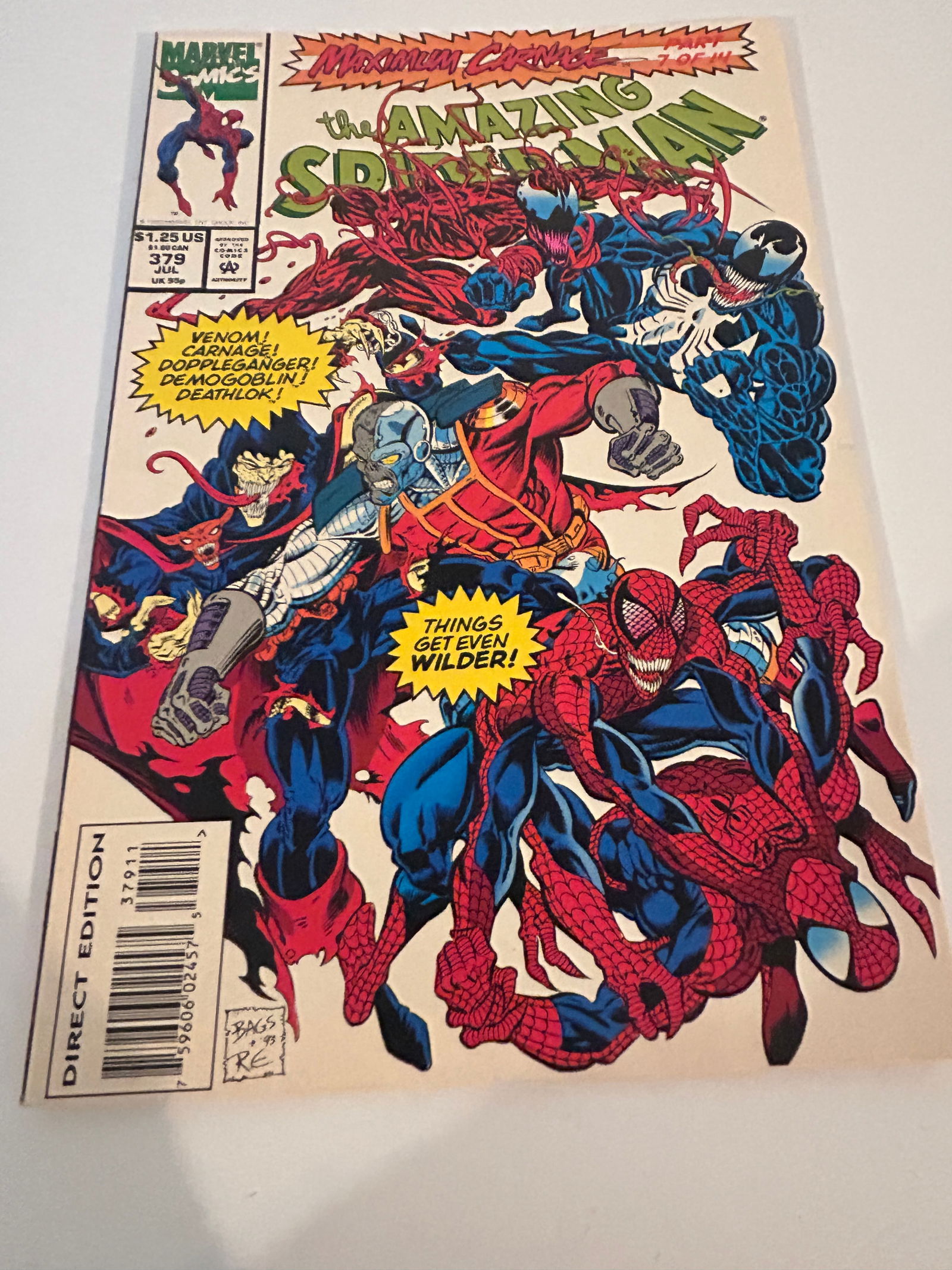 Vintage Comic Book The Amazing Spider-Man # 379: Vintage Comic Book The Amazing Spider-Man # 379 Please view all photos as they are part of the description and condition of this Item, Feel free to contact me with questions or picture requests! Used