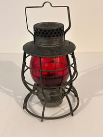 Dietz No. 39 New York Steel Clad Railroad Lantern w/ Red New York Globe