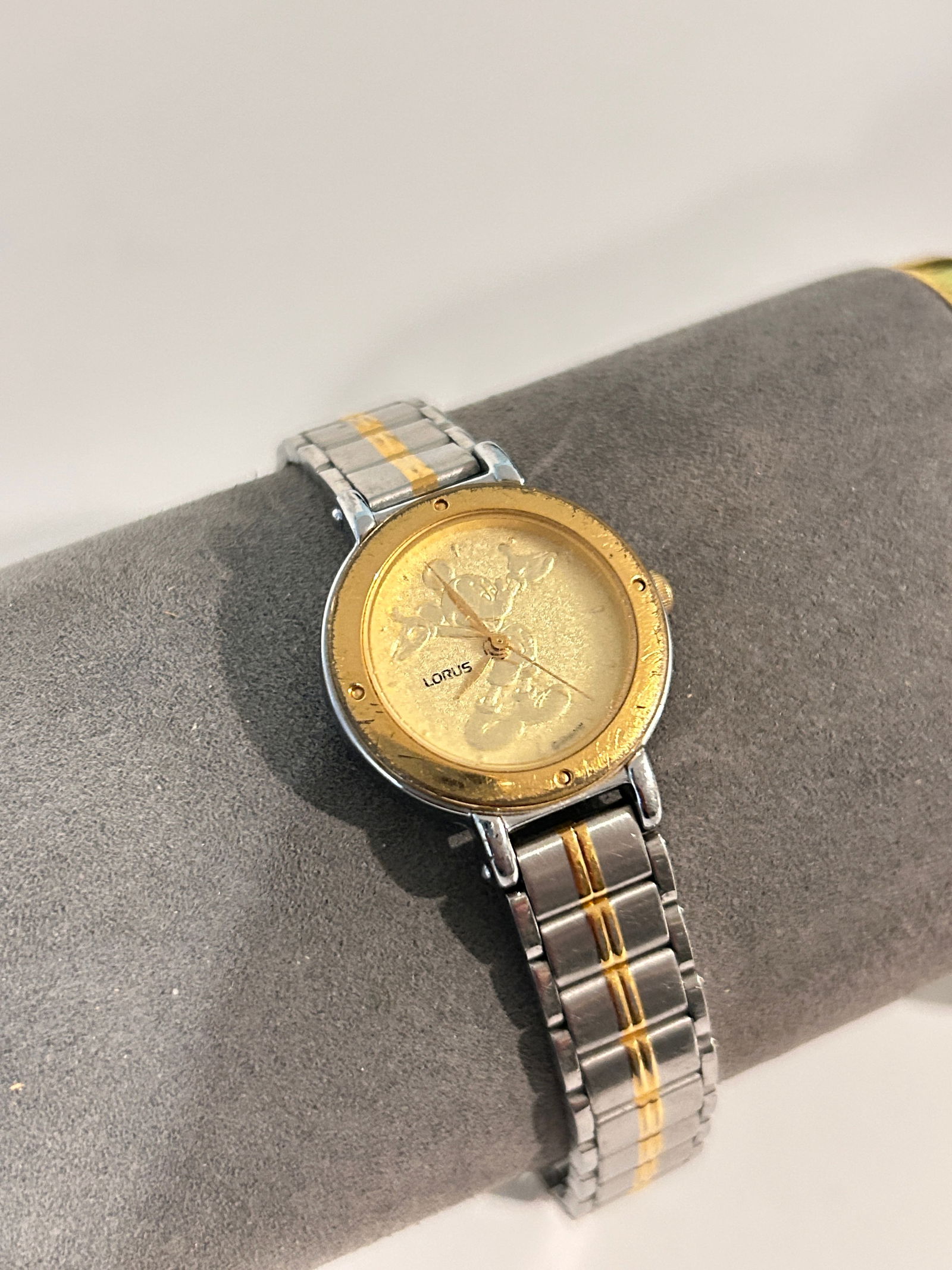 Disney  Mickey Mouse Watch Lorus Women Kids Gold tone Mickey Silver tone working (1 of 5)