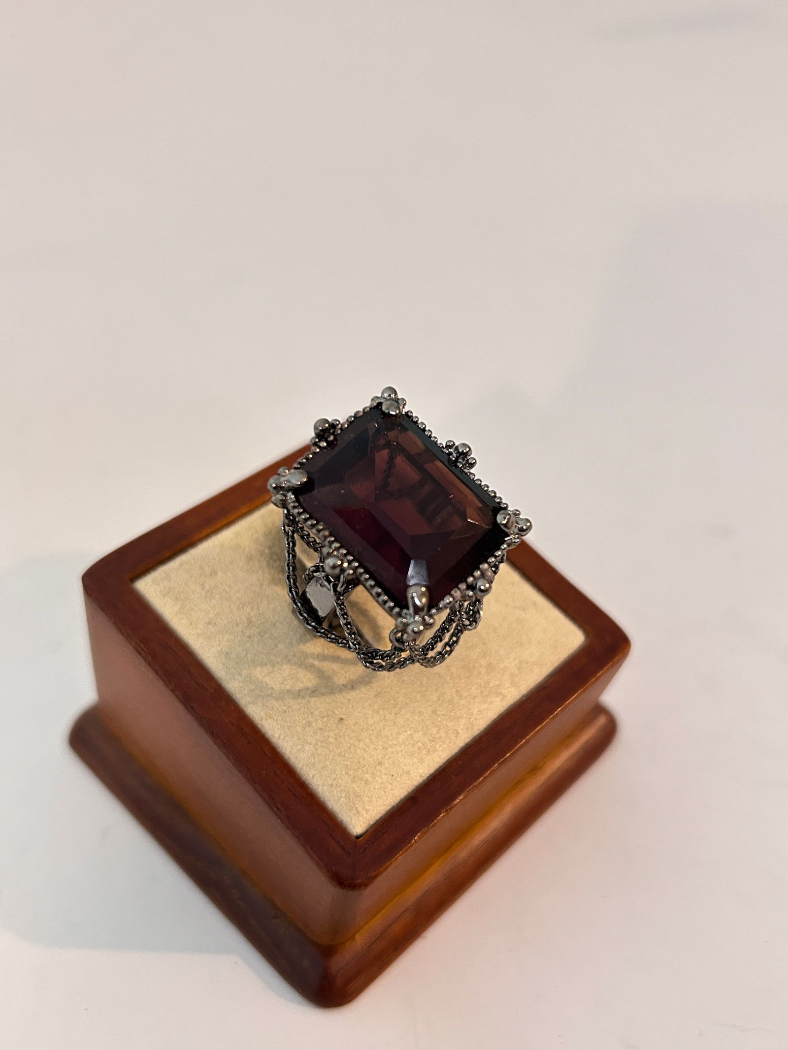 Vintage rhinestone Custom Ring 8 (1 of 5)
