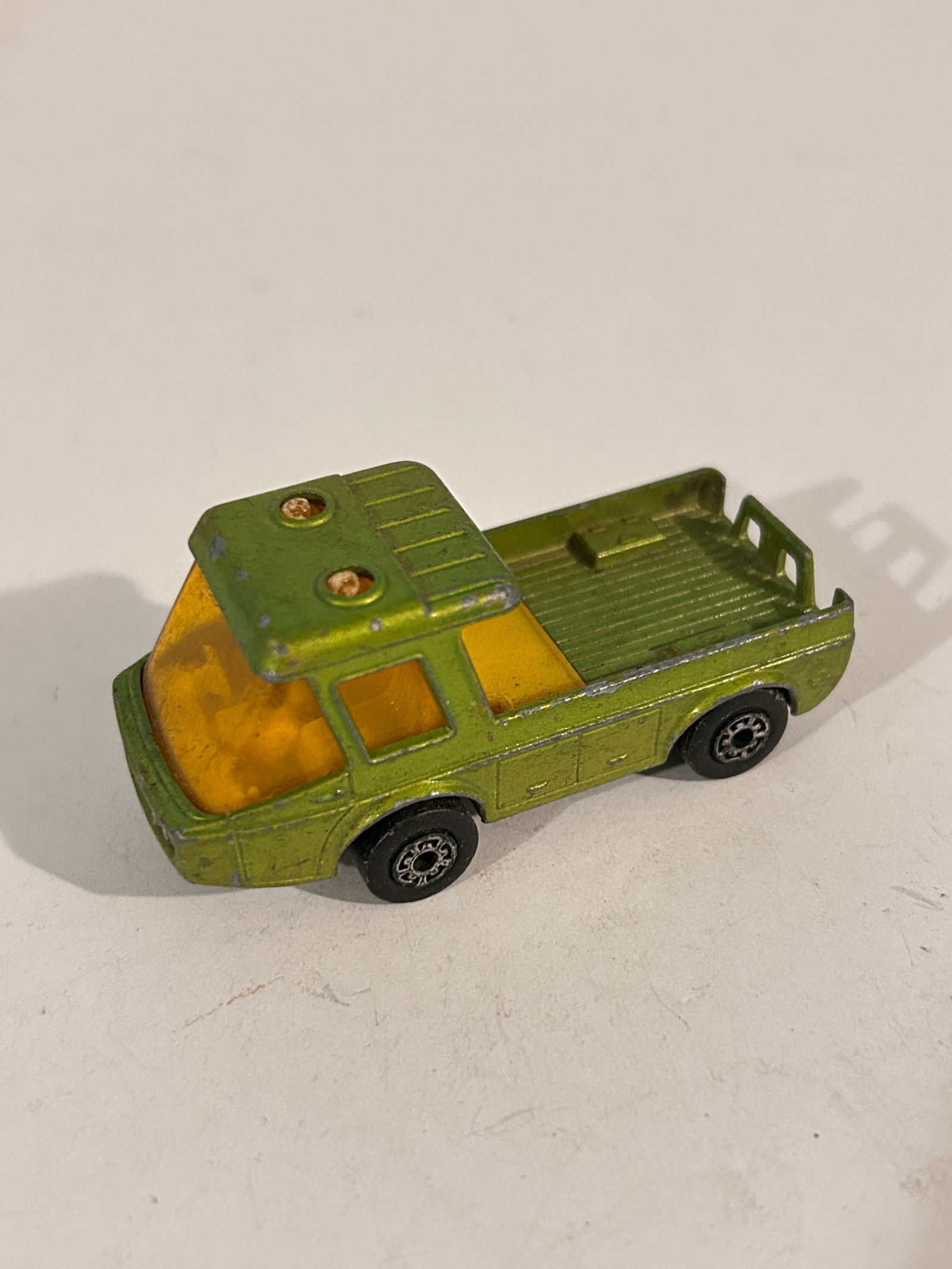 Vintage Matchbox Superfast No. 74 Toe Joe Tow Truck: Vintage Matchbox Superfast No. 74 Toe Joe Tow Truck Please view all photos as they are part of the description and condition of this Item, Feel free to contact me with questions or picture requests! U