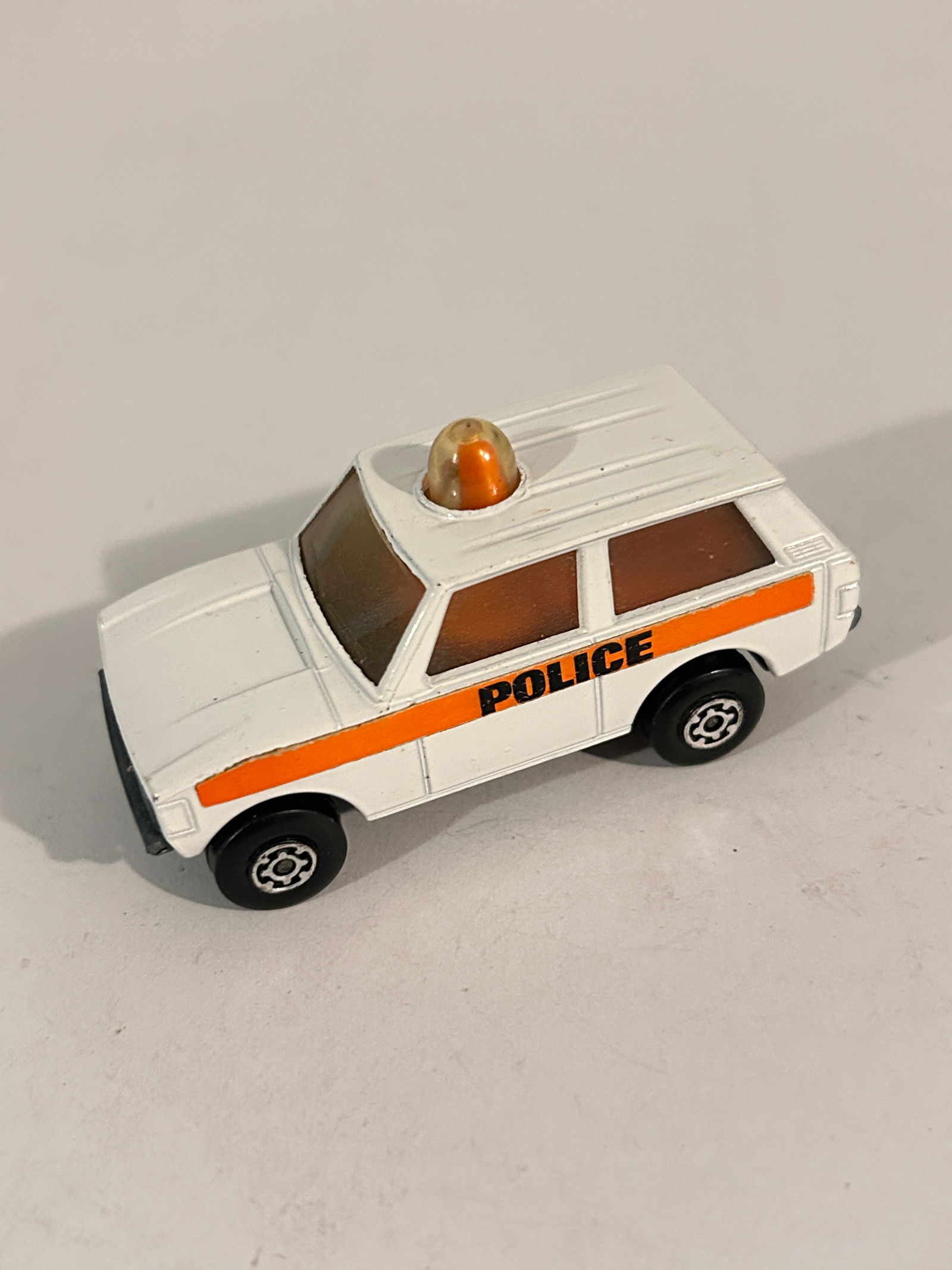 Vtg. 1975 Matchbox/Lesney Rolamatics Range Rover Police Patrol: Vtg. 1975 Matchbox/Lesney Rolamatics Range Rover Police Patrol Please view all photos as they are part of the description and condition of this Item, Feel free to contact me with questions or picture