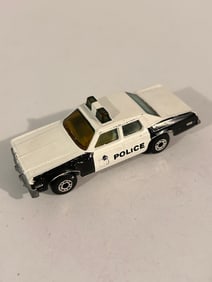 Matchbox Superfast Plymouth Gran Fury Police Car #10 Made In England
