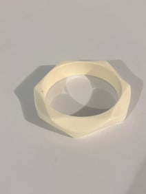 Vintage White Acrylic Bracelet 7"