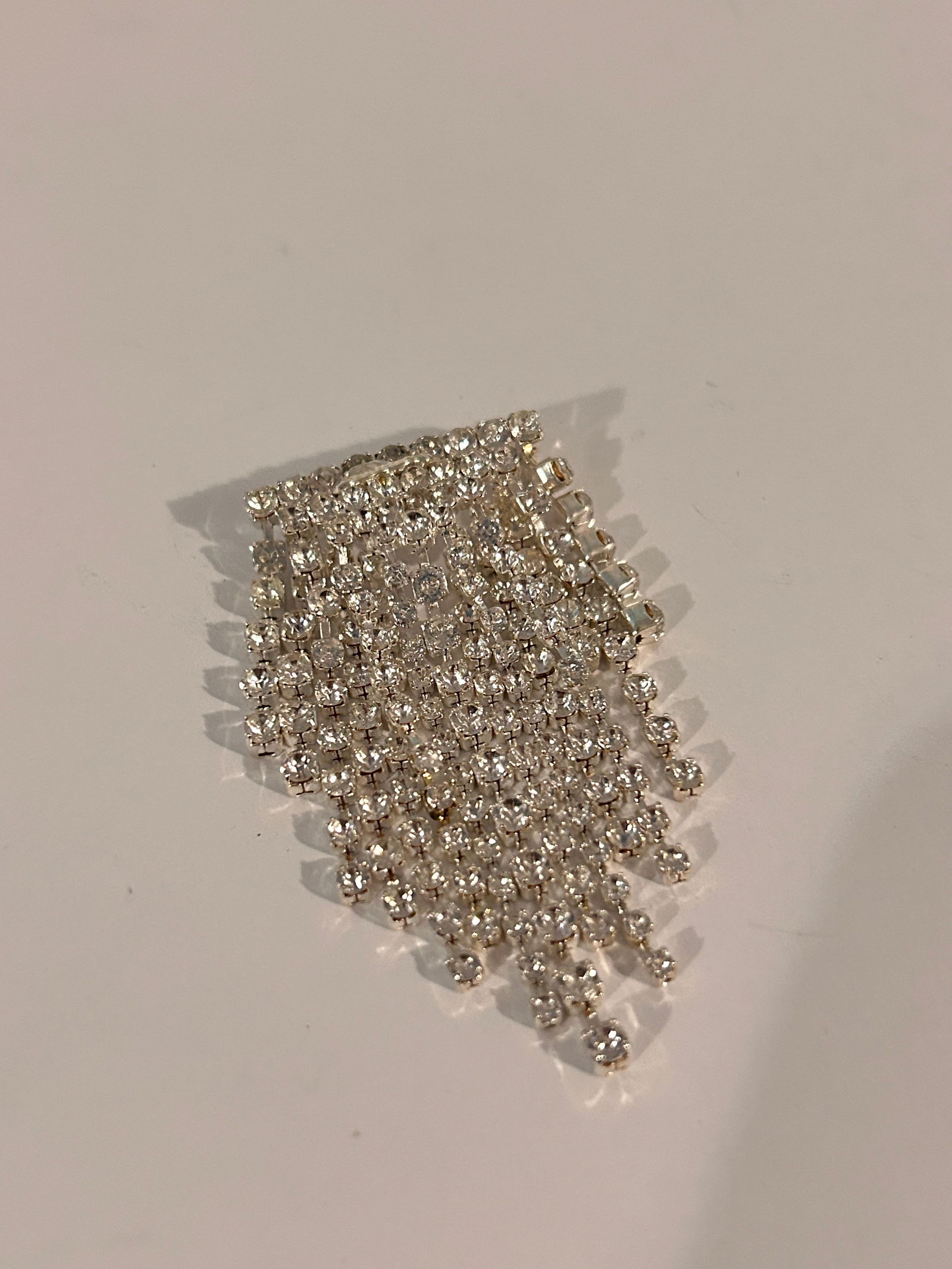 Vintage Earrings: Vintage Earrings Please view all photos as they are part of the description and condition of this Item, Feel free to contact me with questions or picture requests! Used Item AS IS