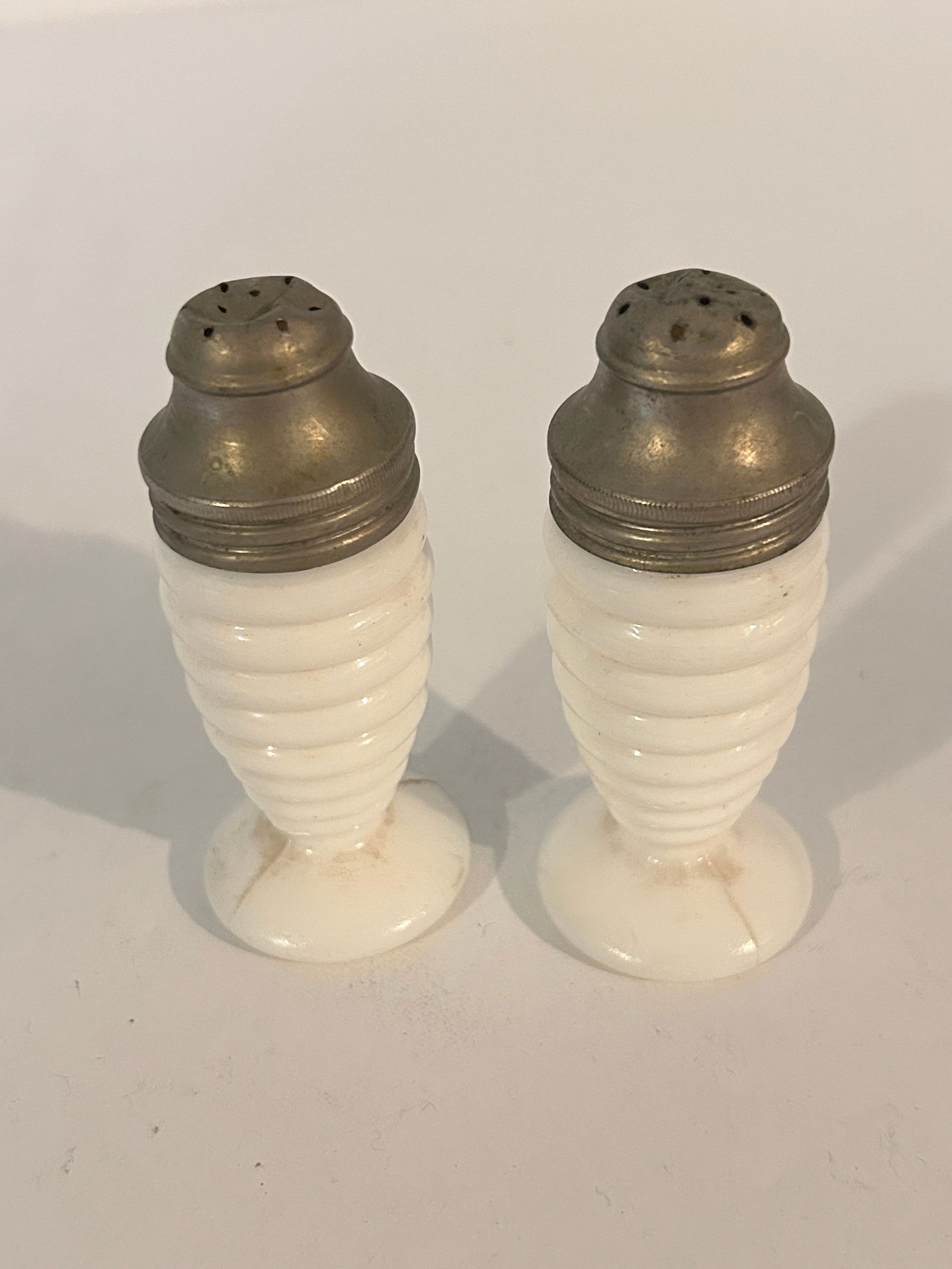 Vintage Hazel Atlas Opal White Depression Glass Salt and Pepper Shakers (1 of 5)