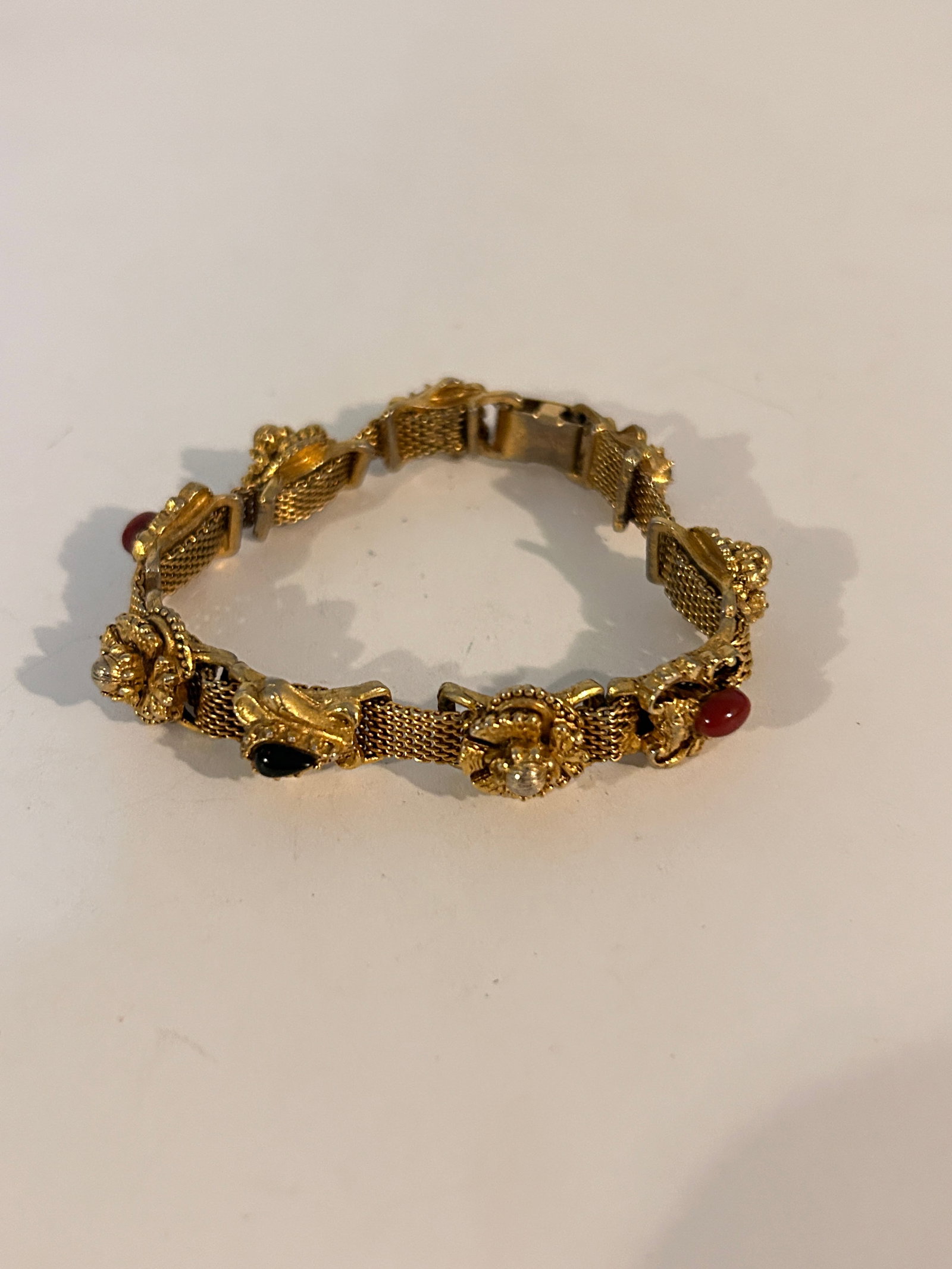 Vintage Florenza Statement Filigree mesh Bracelet 1960's 7": Vintage Florenza Statement Filigree mesh Bracelet 1960's 7" Please view all photos as they are part of the description and condition of this Item, Feel free to contact me with questions or picture req