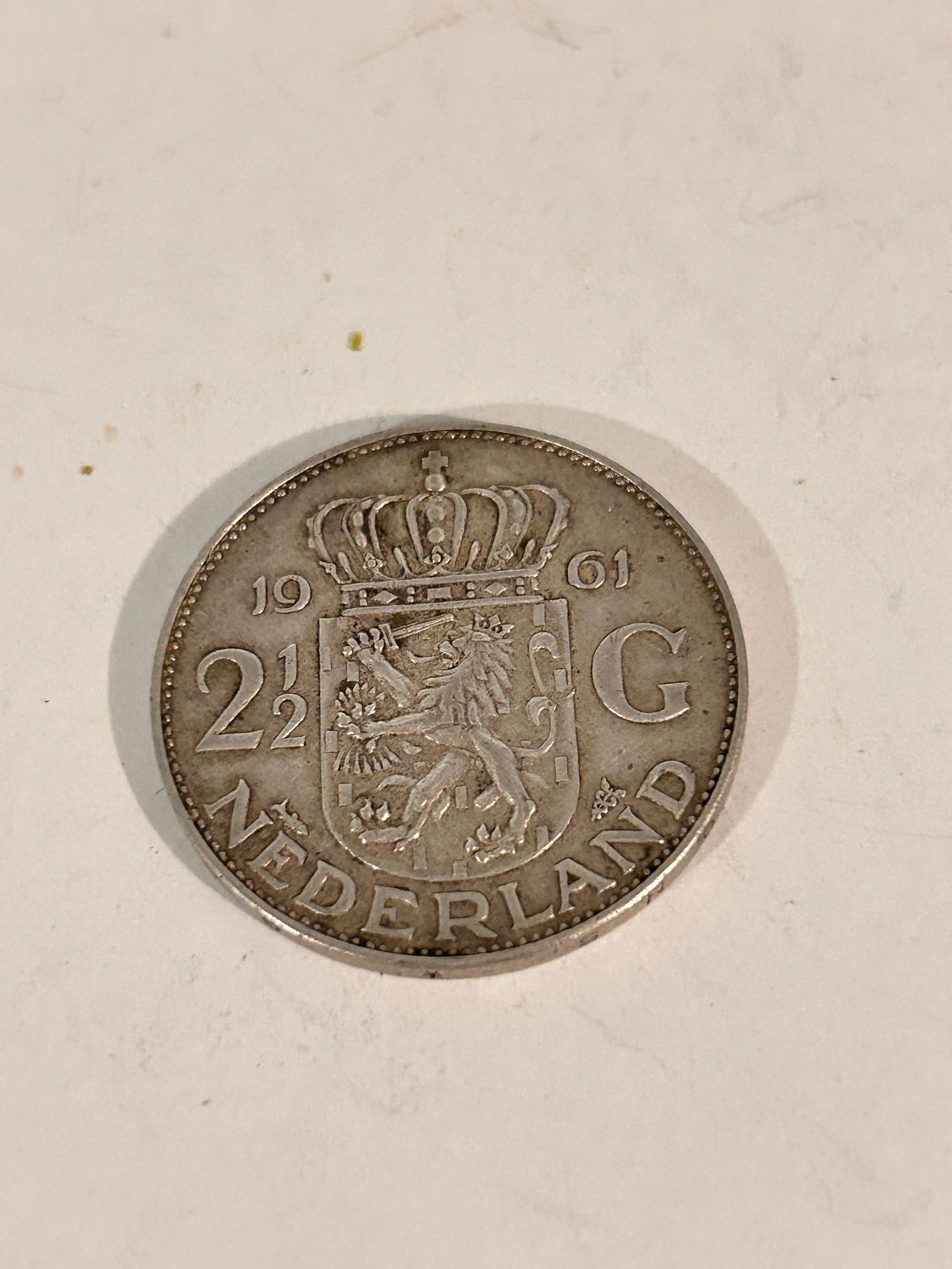 1961 Netherlands Kingdom Queen JULIANA 2½ Gulden Authentic Silver Coin: 1961 Netherlands Kingdom Queen JULIANA 2½ Gulden Authentic Silver Coin Please view all photos as they are part of the description and condition of this Item, Feel free to contact me with questi