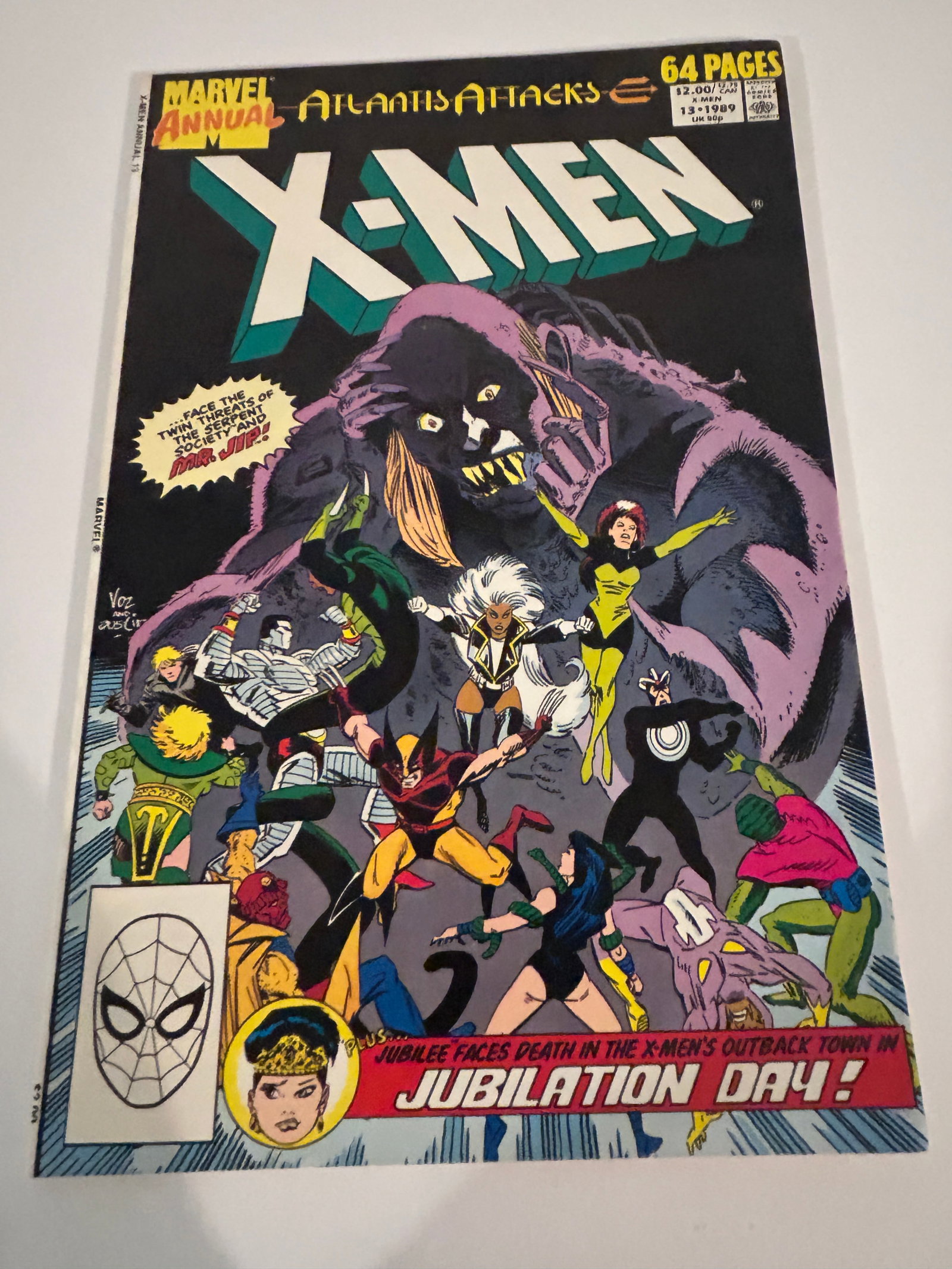 Vintage Comic Book X-Men Annual # 13: Vintage Comic Book X-Men Annual # 13 Please view all photos as they are part of the description and condition of this Item, Feel free to contact me with questions or picture requests! Used Item AS IS