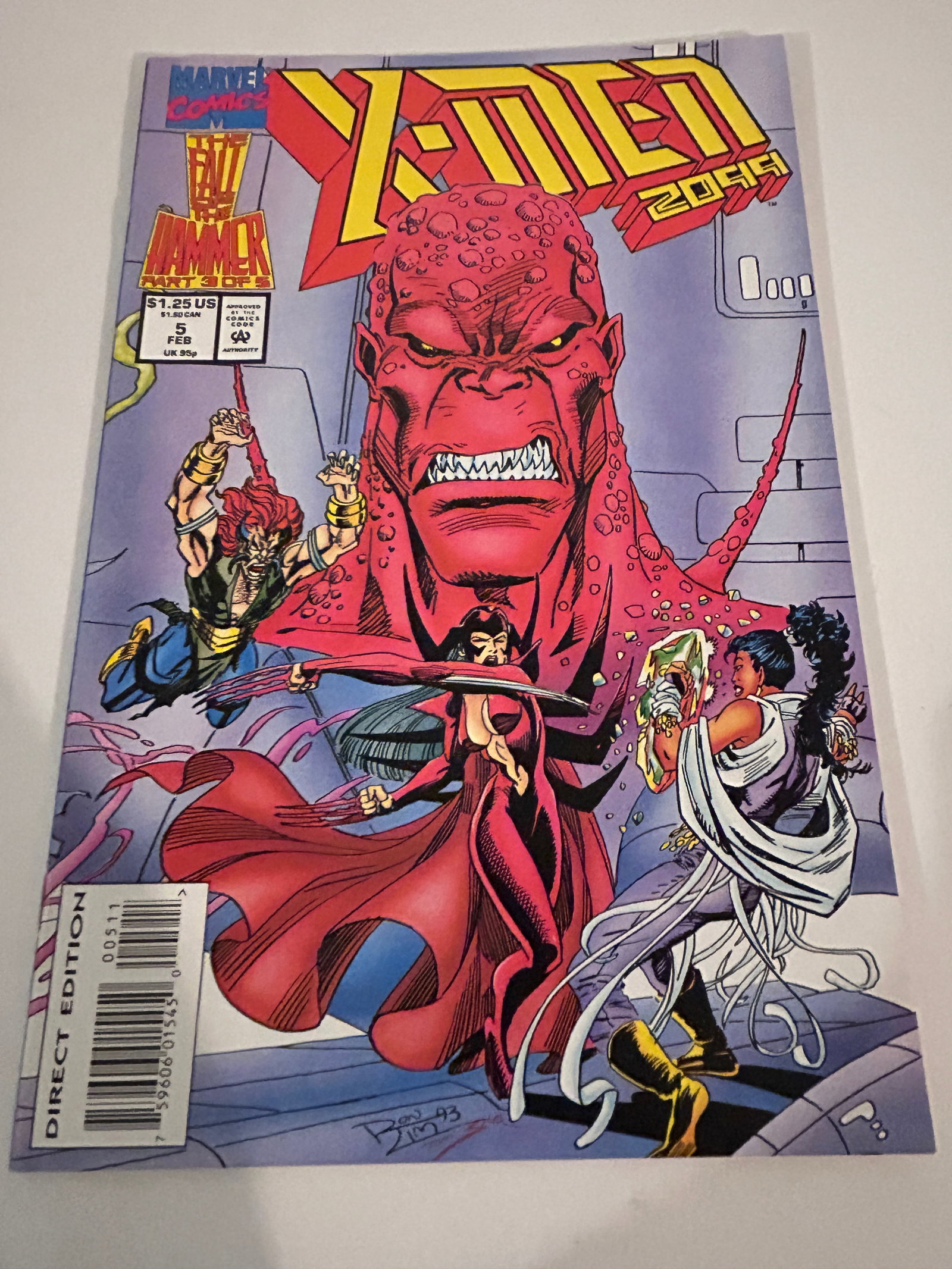Vintage Comic Book X-Men 2099: Vintage Comic Book X-Men 2099 Please view all photos as they are part of the description and condition of this Item, Feel free to contact me with questions or picture requests! Used Item AS IS