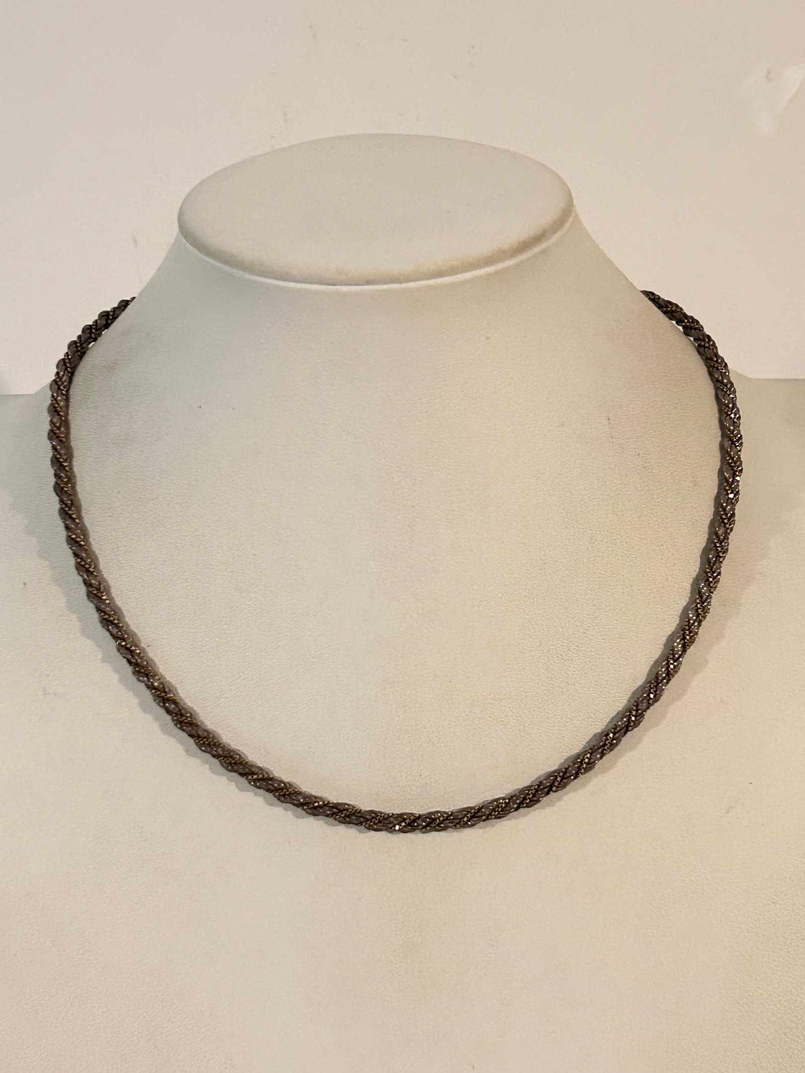Vintage Sterling Silver Rope Chain 18": Vintage Sterling Silver Rope Chain 18" Please view all photos as they are part of the description and condition of this Item, Feel free to contact me with questions or picture requests! Used Item AS I