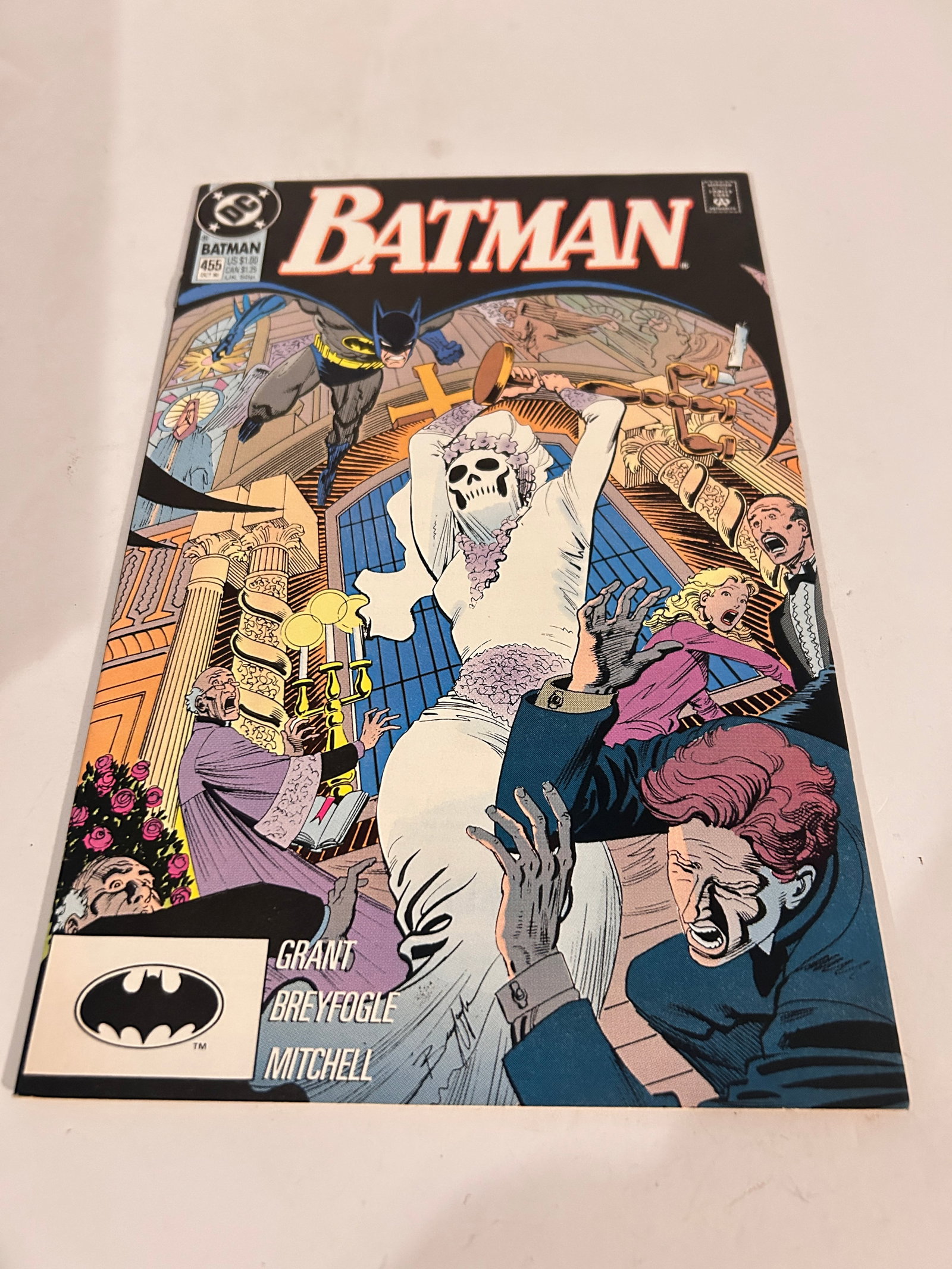Vintage Comic Book Batman # 455: Vintage Comic Book Batman # 455 Please view all photos as they are part of the description and condition of this Item, Feel free to contact me with questions or picture requests! Used Item AS IS