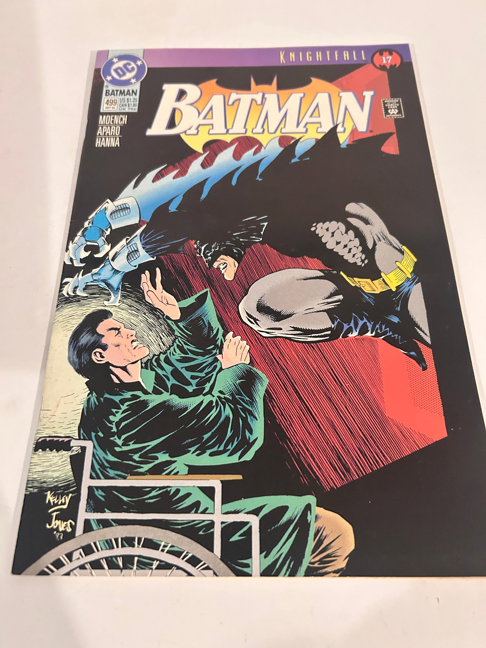 Vintage Comic Book Batman # 499: Vintage Comic Book Batman # 499 Please view all photos as they are part of the description and condition of this Item, Feel free to contact me with questions or picture requests! Used Item AS IS