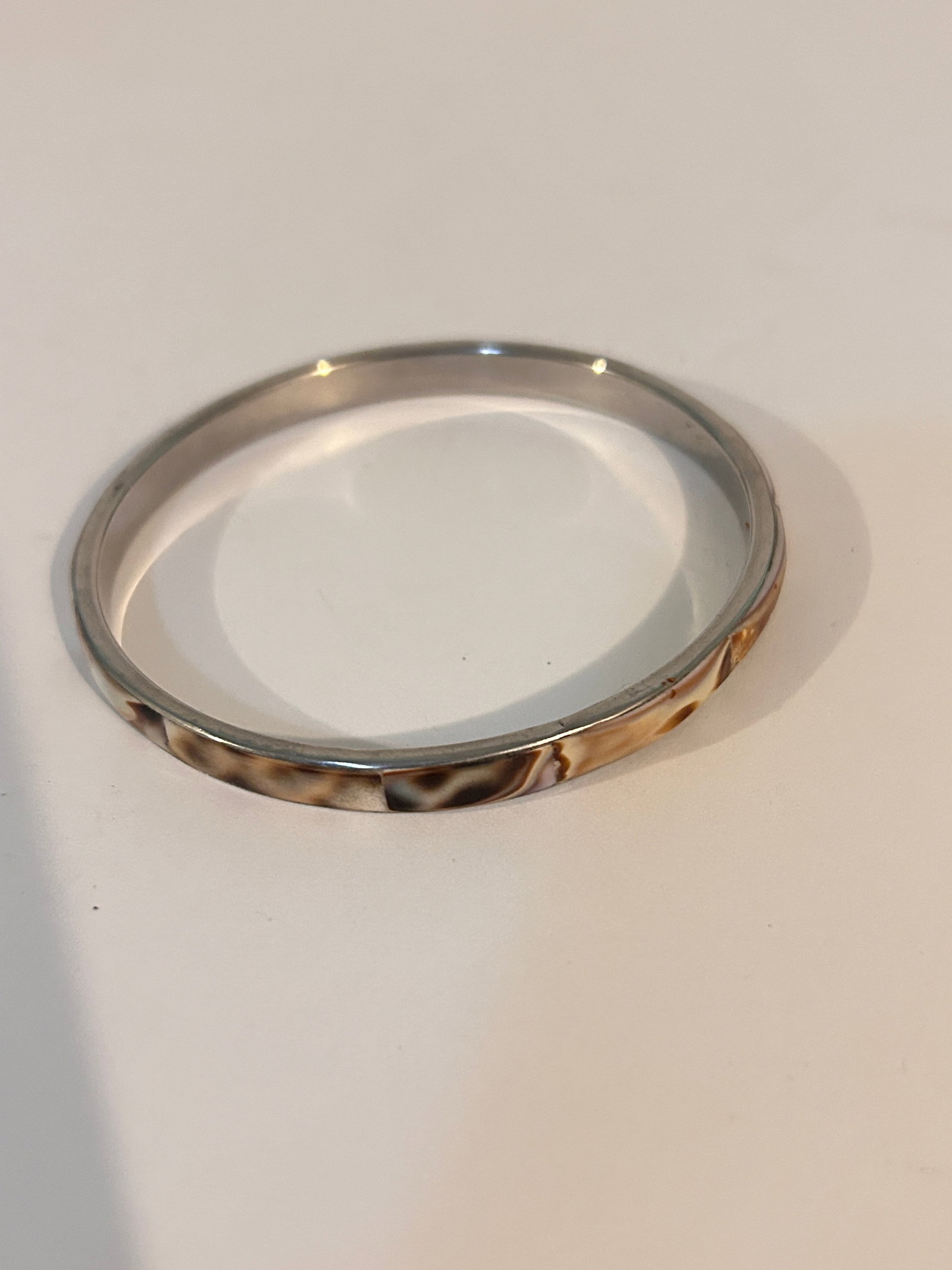 Vintage Phillipine made Bracelet 7": Vintage Phillipine made Bracelet 7" Please view all photos as they are part of the description and condition of this Item, Feel free to contact me with questions or picture requests! Used Item AS IS