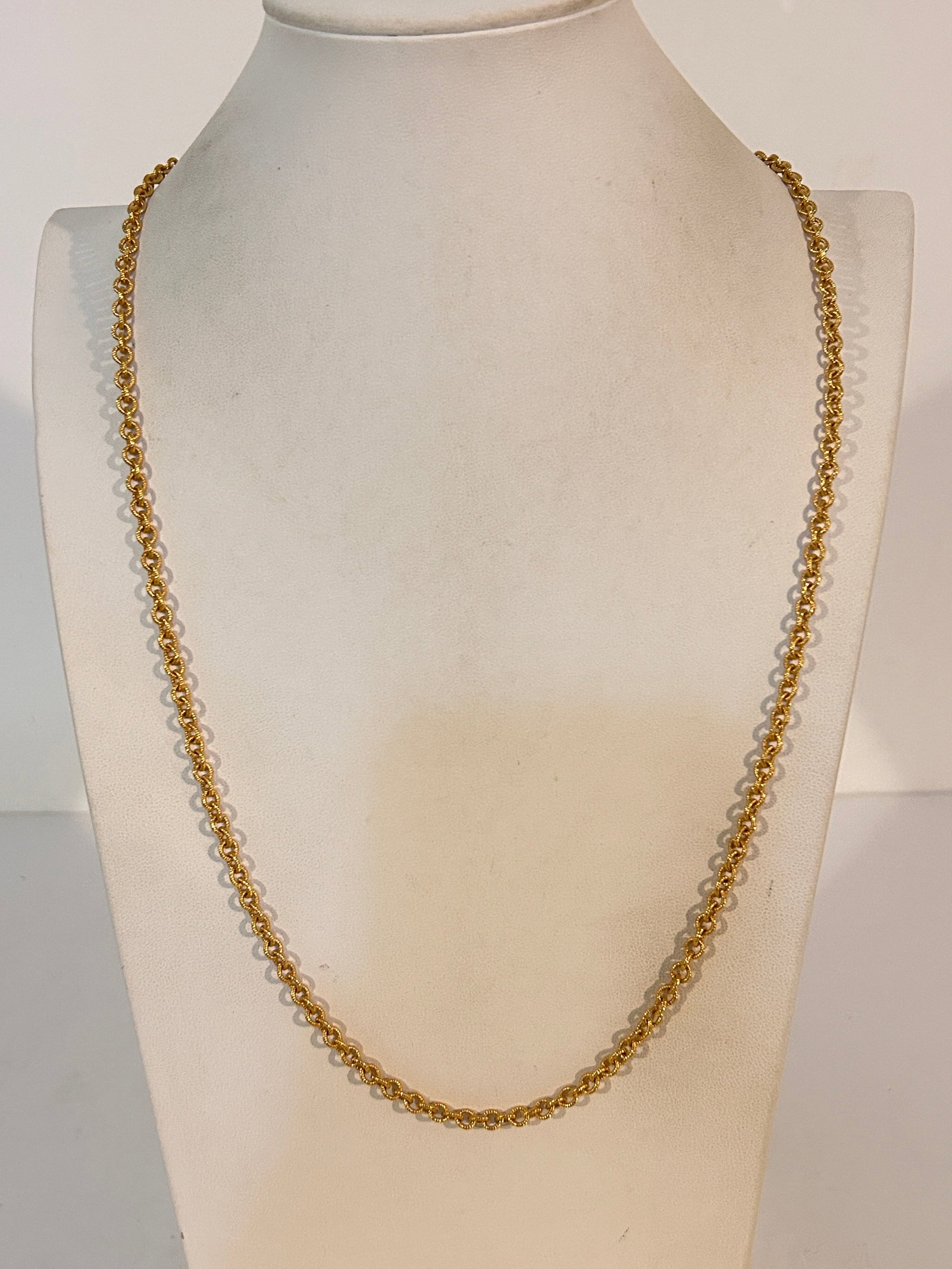 R.J. Graziano Gold Tone Necklace 30": R.J. Graziano Gold Tone Necklace 30" Please view all photos as they are part of the description and condition of this Item, Feel free to contact me with questions or picture requests! Used Item AS IS