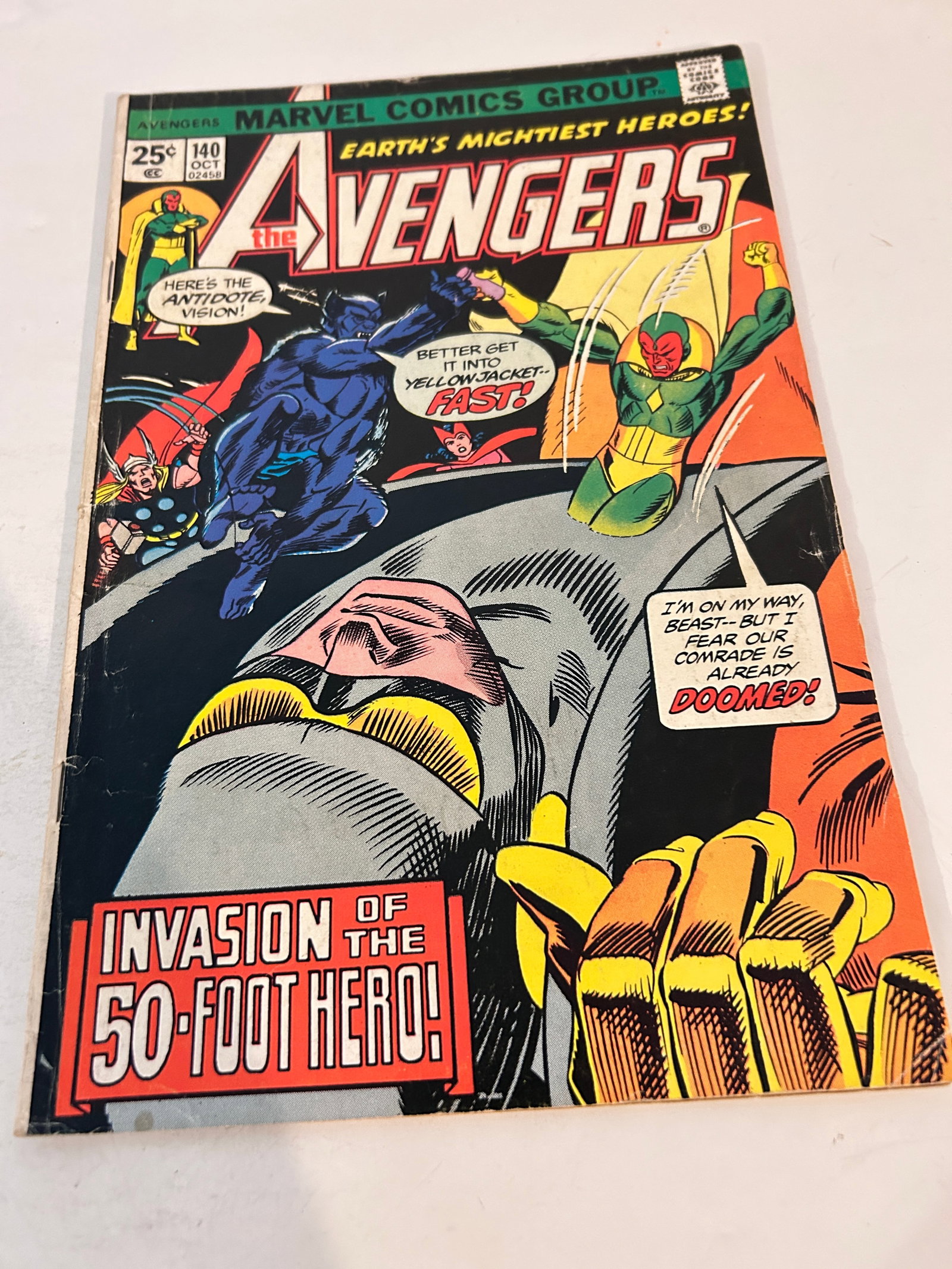 Vintage Comic Book the Avengers # 140: Vintage Comic Book the Avengers # 140 Please view all photos as they are part of the description and condition of this Item, Feel free to contact me with questions or picture requests! Used Item AS IS