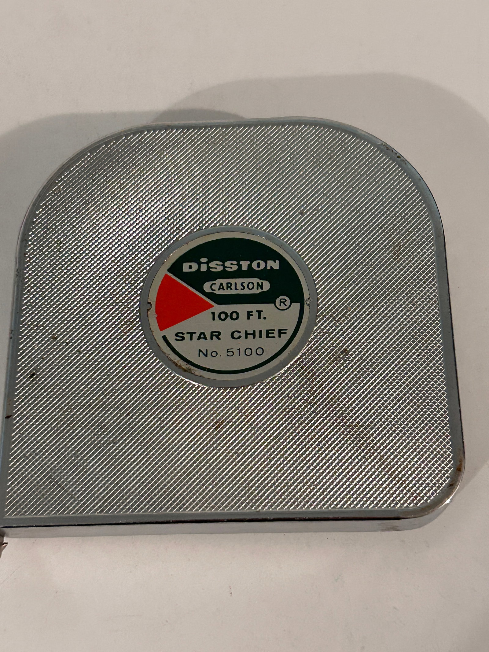Vintage Disston 100ft Tap Measure # 5100: Vintage Disston 100ft Tap Measure # 5100 Please view all photos as they are part of the description and condition of this Item, Feel free to contact me with questions or picture requests! Used Item AS