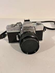 Beautiful Minolta SRT-102 Camera with a 50mm f1.4 Lens great shape