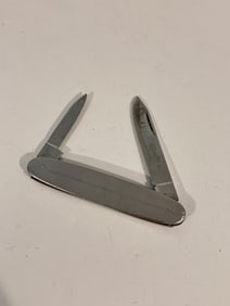 Vintage 2 blade Pocket Knife 3 1/4"
