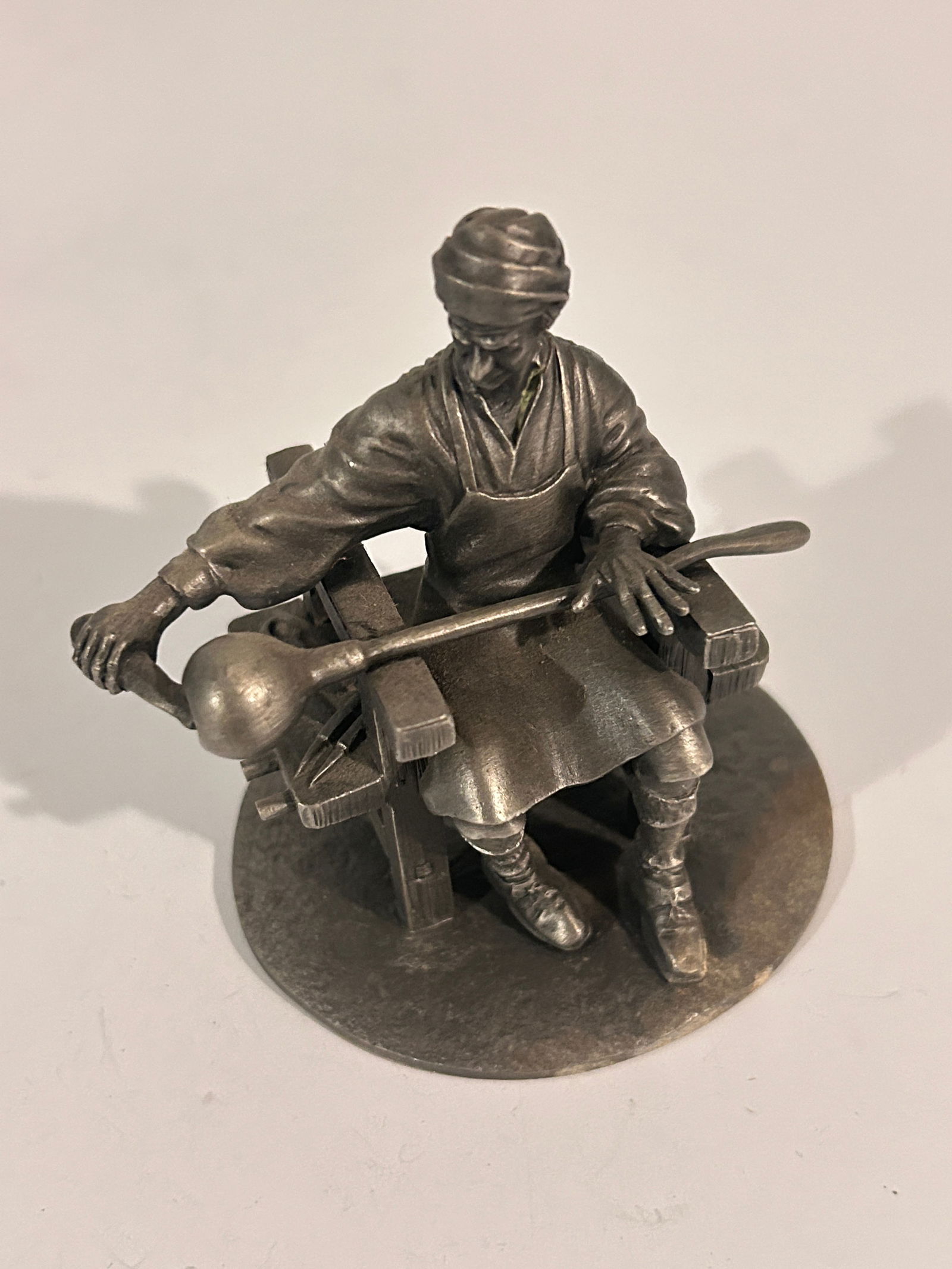 The Franklin Mint Vintage Pewter Figurine (1 of 5)