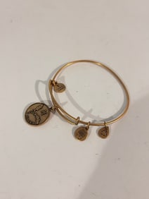 Vintage Alex & Ani Bracelet stretch