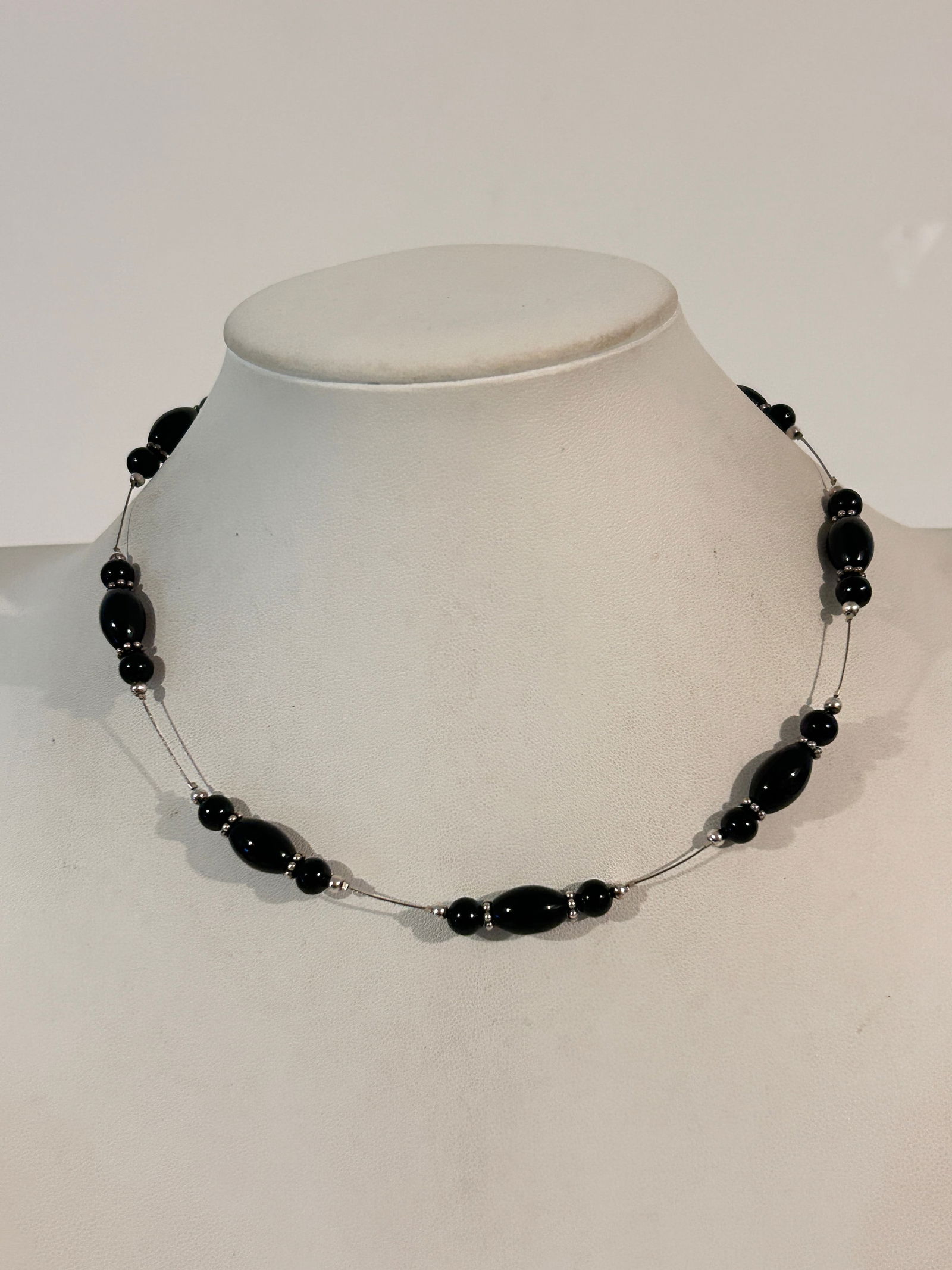 Vintage Sterling Silver Onyx beaded Necklace 16" (1 of 5)