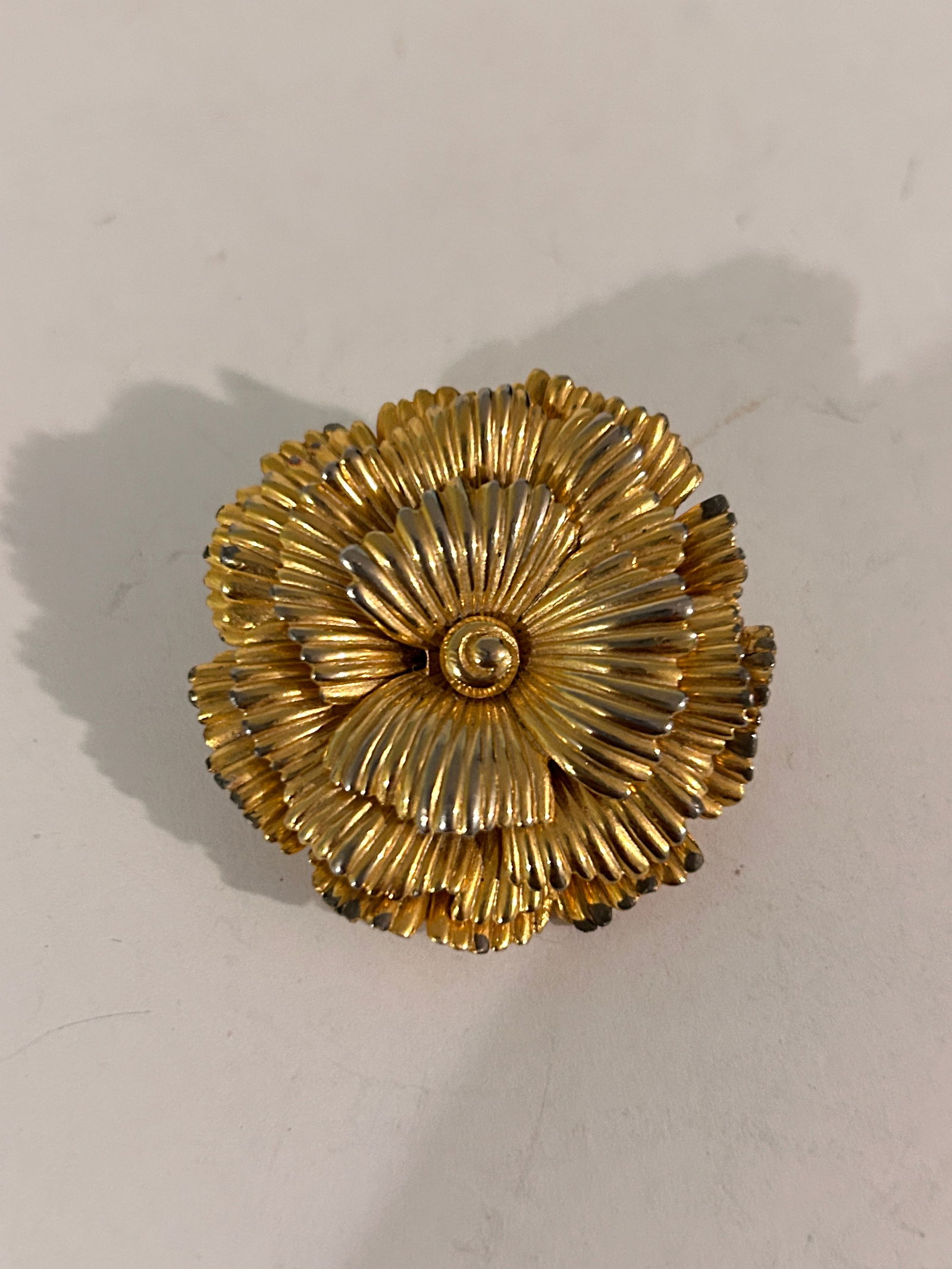Vintage Marcel Boucher Gold Tone Flower Signed Brooch 8626P (1 of 5)