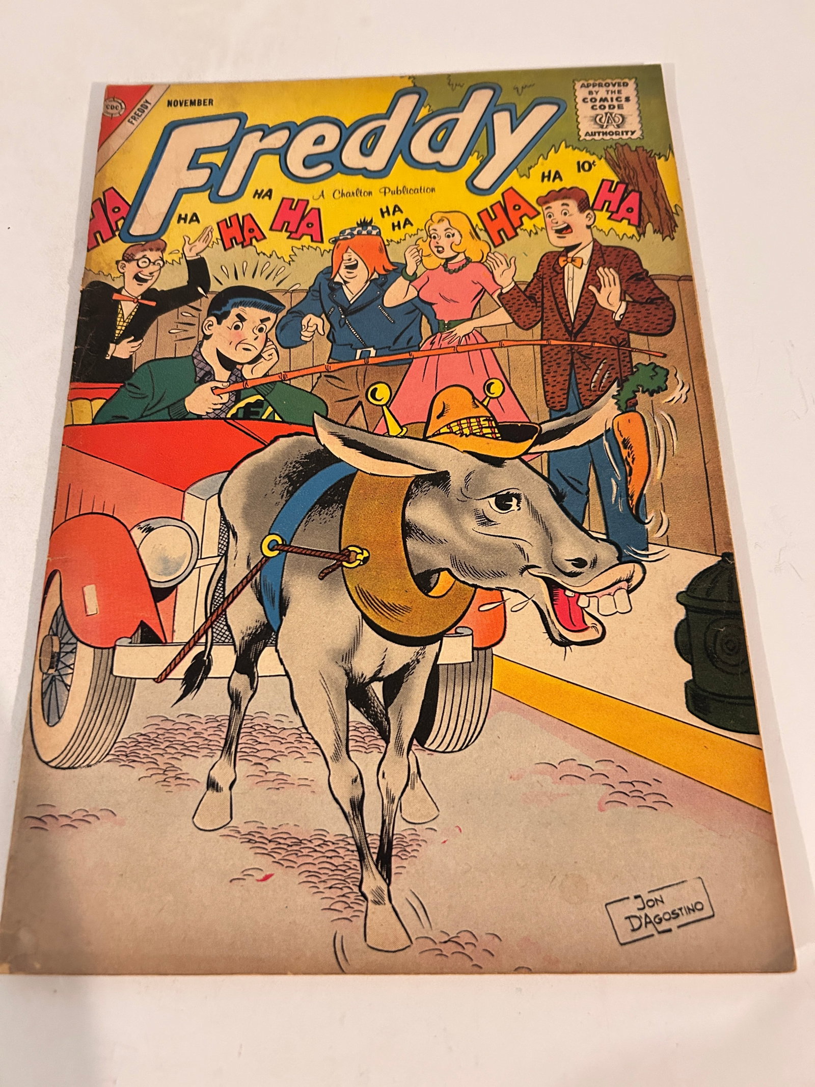 Vintage Comic Book Freddy # 14: Vintage Comic Book Freddy # 14 Please view all photos as they are part of the description and condition of this Item, Feel free to contact me with questions or picture requests! Used Item AS IS