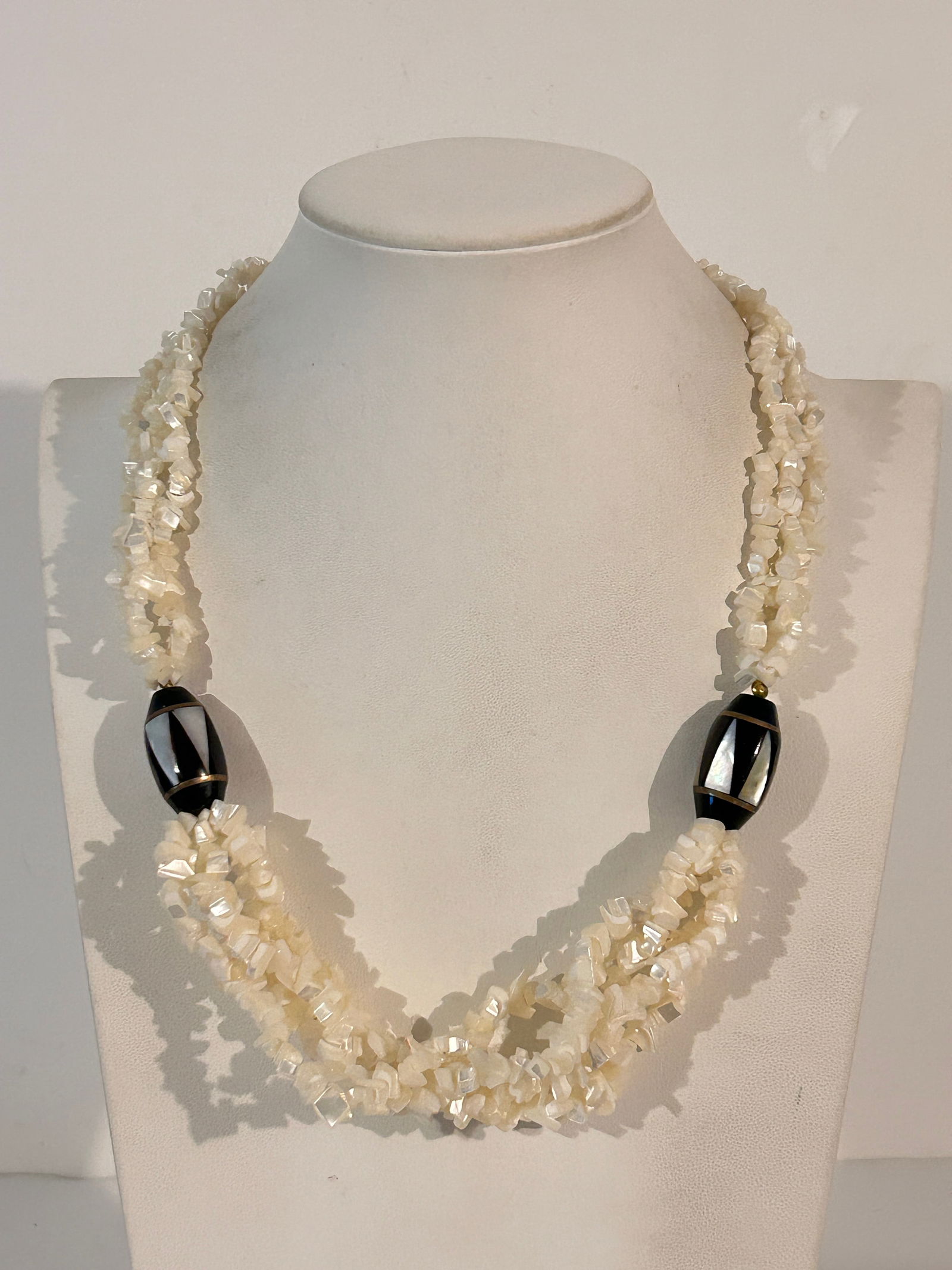 Vintage Mother Of Pearl Bead Necklace 21" (1 of 6)