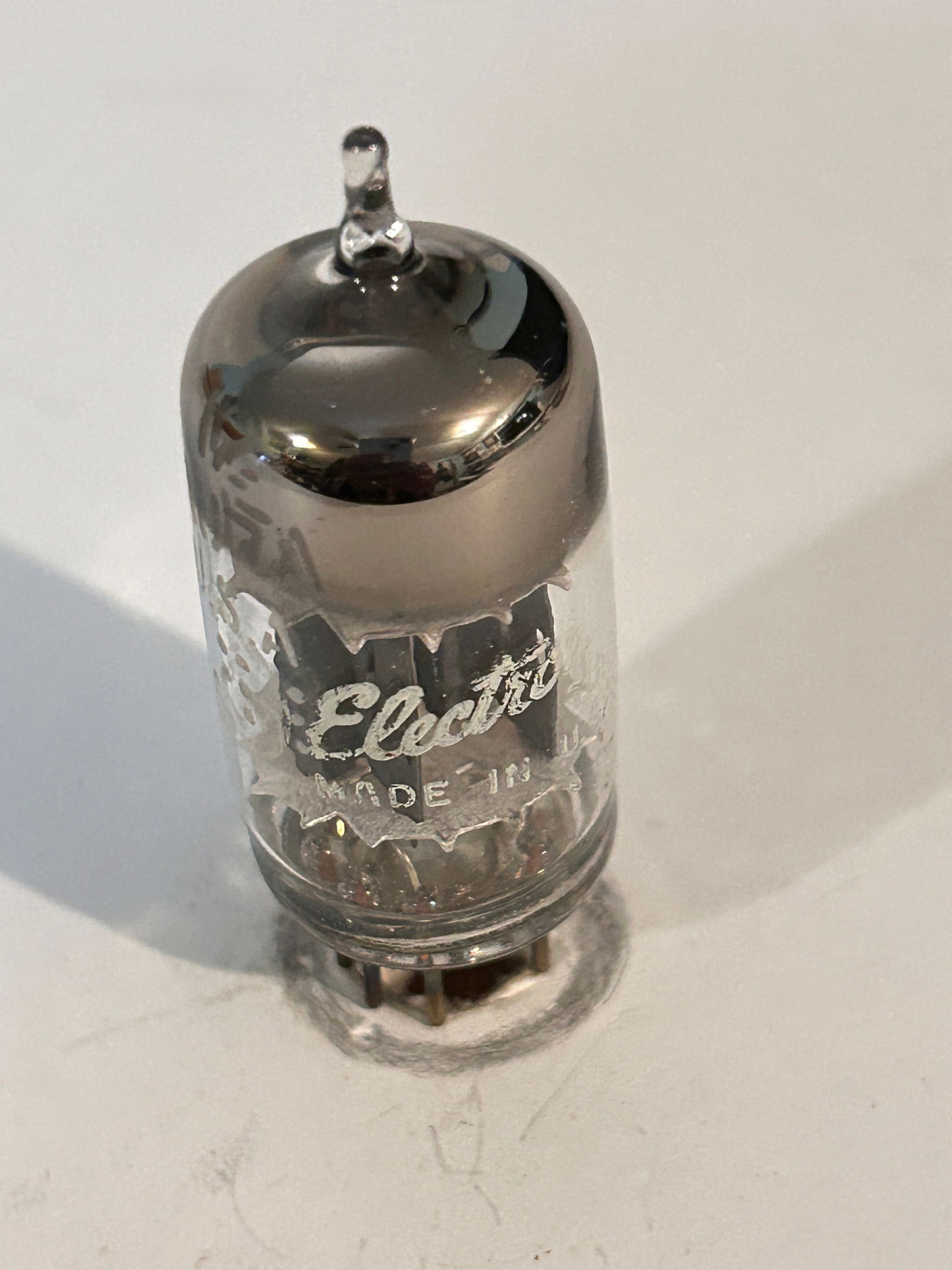 Vintage 12AZ7 Vacuum Tube tested (1 of 3)