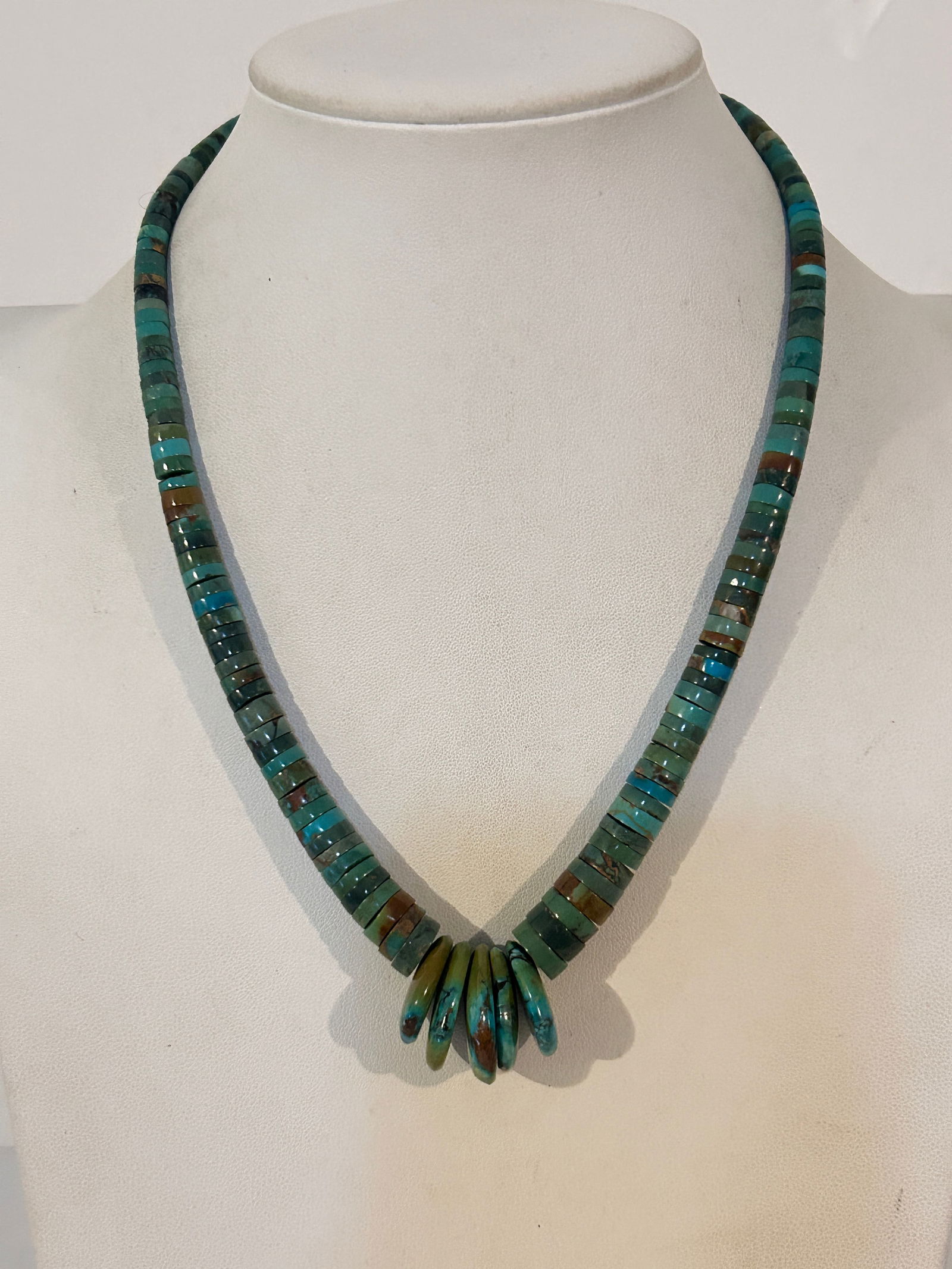 Vintage Sterling Native American graduated turquoise disk heishi coral bead necklace 18" (1 of 5)