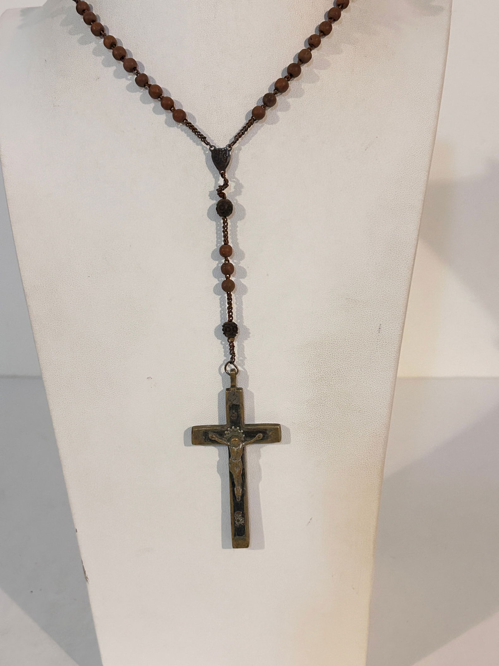 Vintage Rosary Cross bead Necklace Catholic St Benedict Medal 20": Vintage Rosary Cross bead Necklace Catholic St Benedict Medal 20" Please view all photos as they are part of the description and condition of this Item, Feel free to contact me with questions or pictu