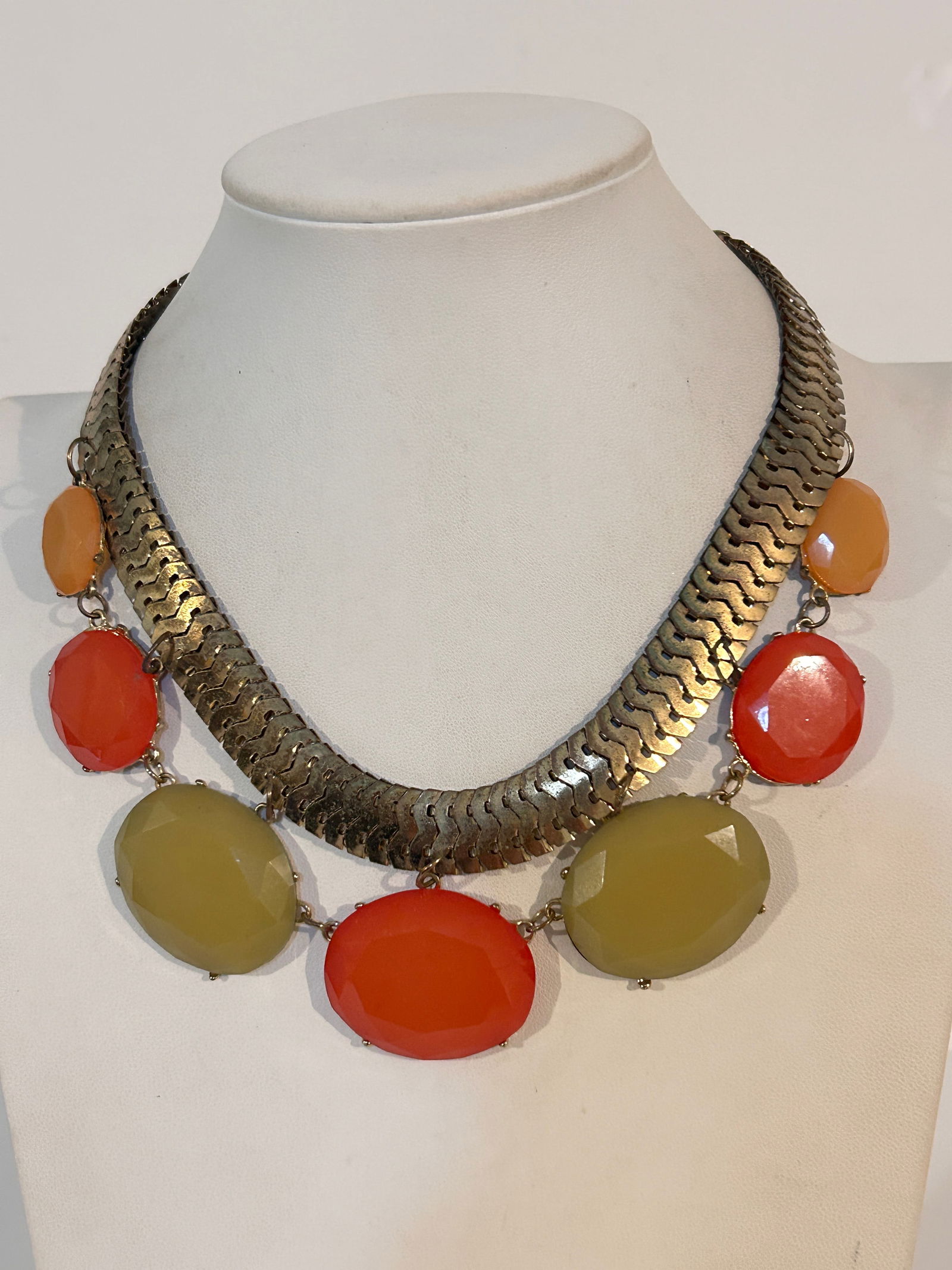 Vintage Pink Orange & Green Necklace Graduated Translucent Ovals on Gold Chain 16" (1 of 5)