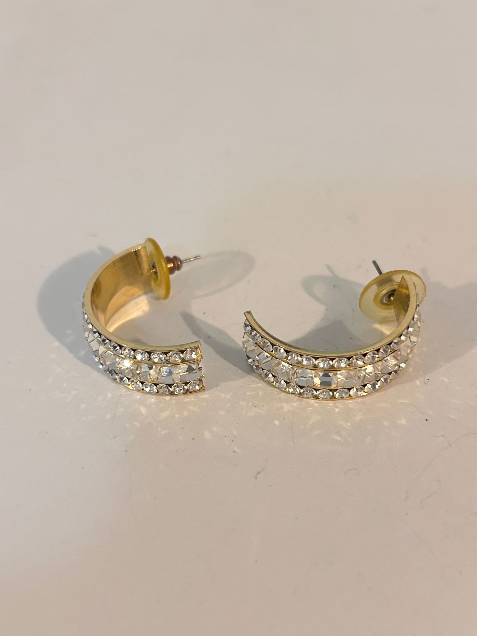Vintage gold tone rhinestone earrings (1 of 3)