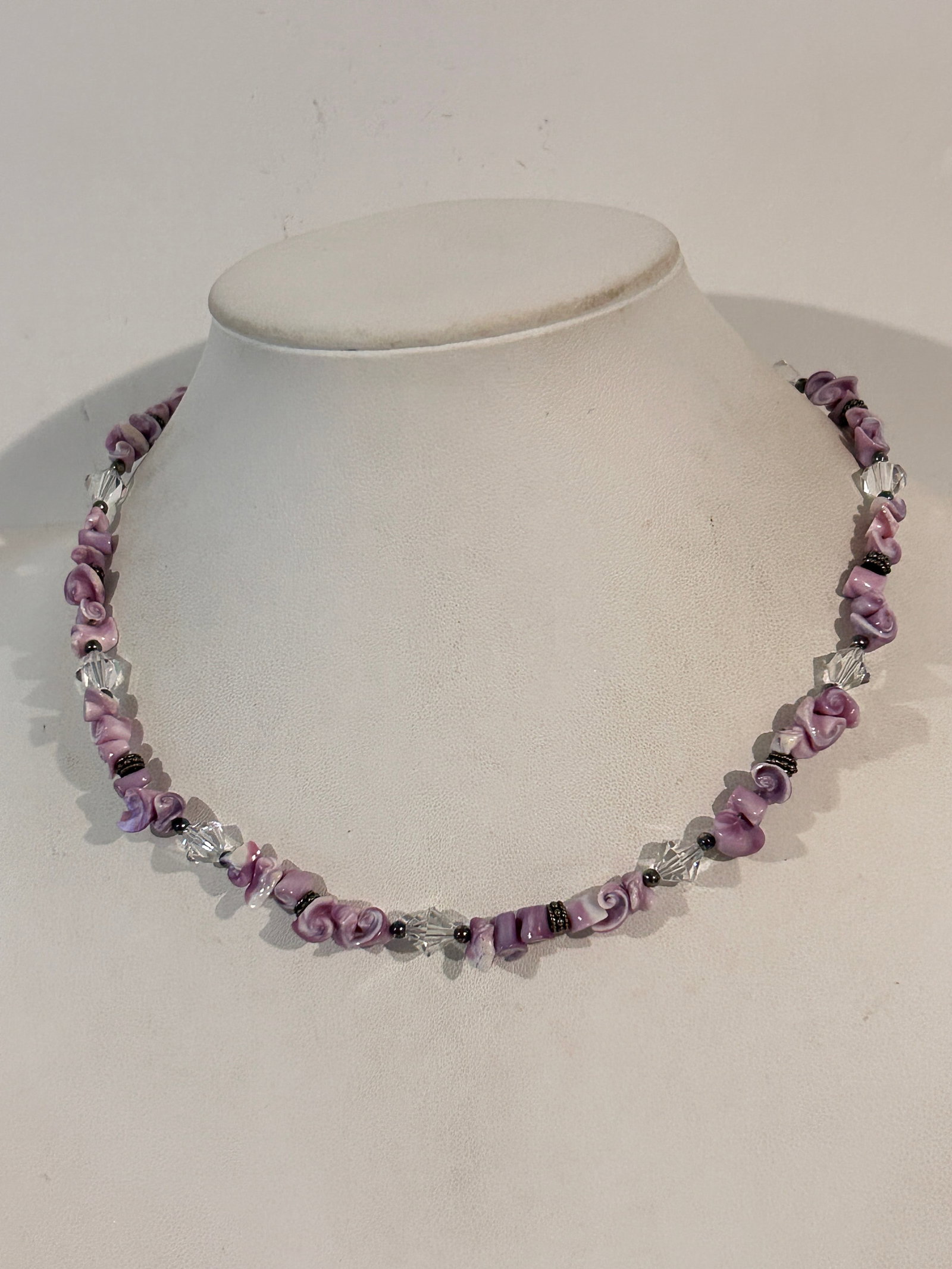 Vintage Sterling Silver Swarovski Crystal shell Necklace 17": Vintage Sterling Silver Swarovski Crystal shell Necklace 17" Please view all photos as they are part of the description and condition of this Item, Feel free to contact me with questions or picture re