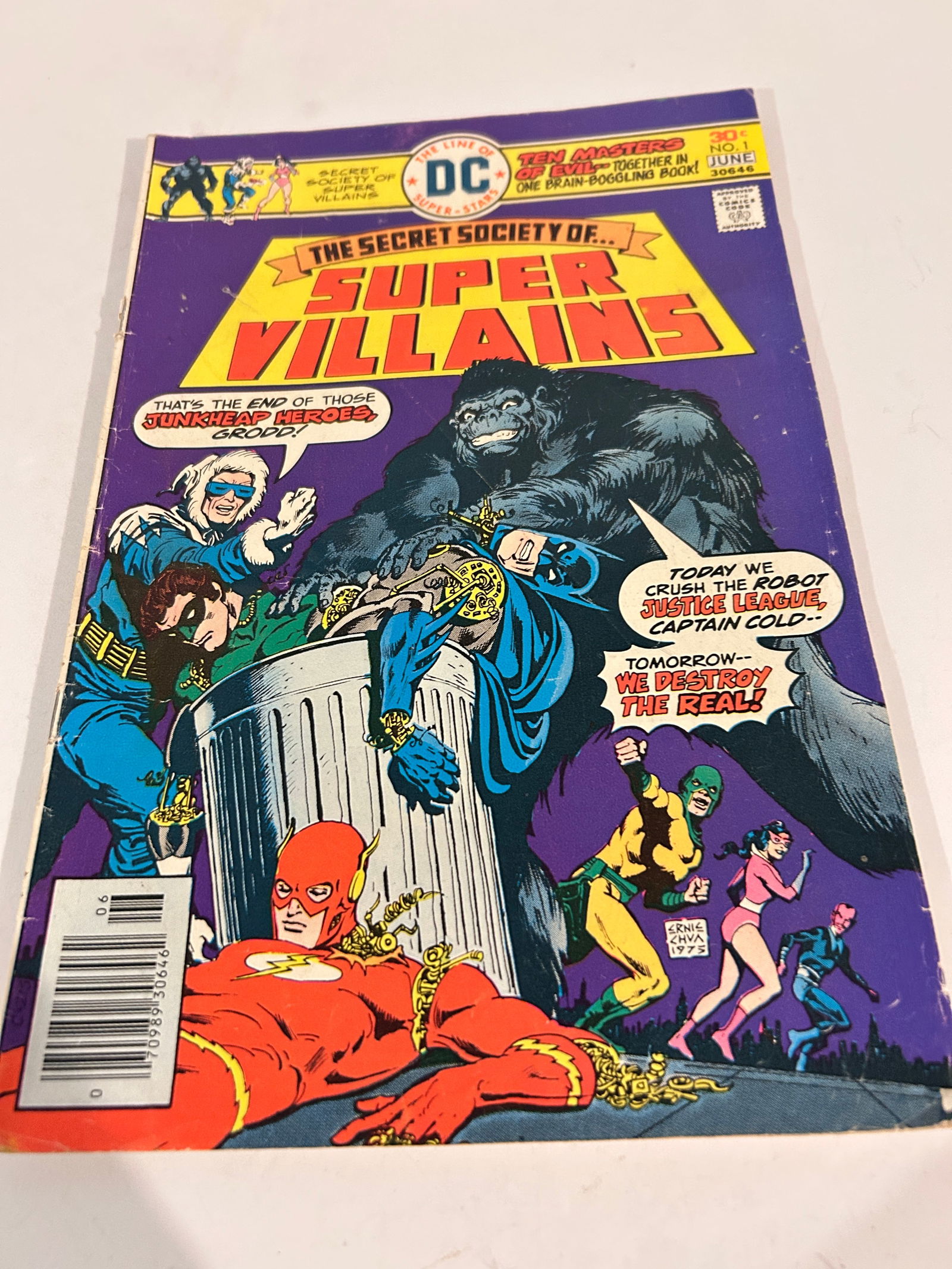 Vintage Comic Book Super Villians # 1 (1 of 3)