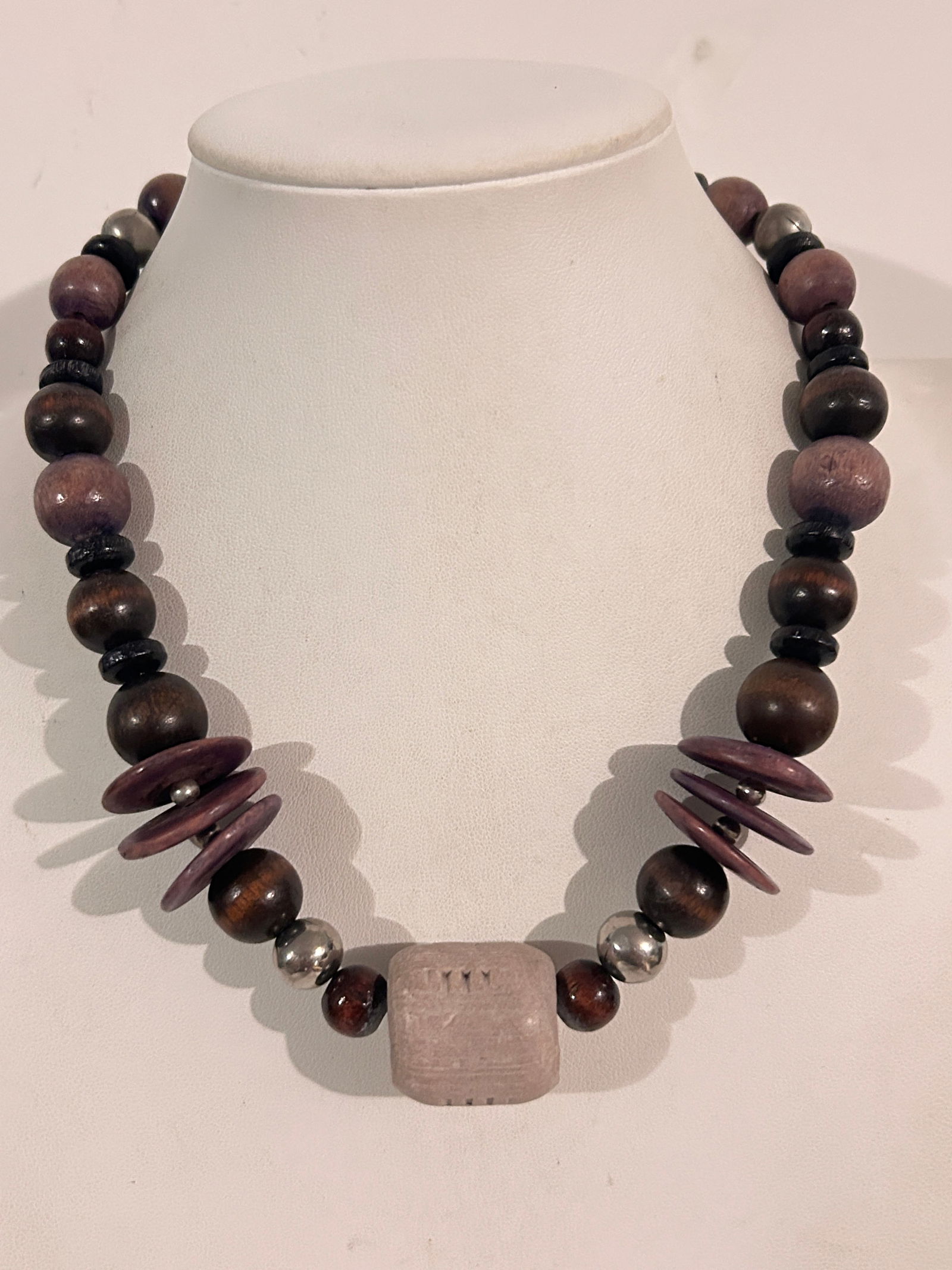 Vintage wood bead Necklace Sz 18" (1 of 5)