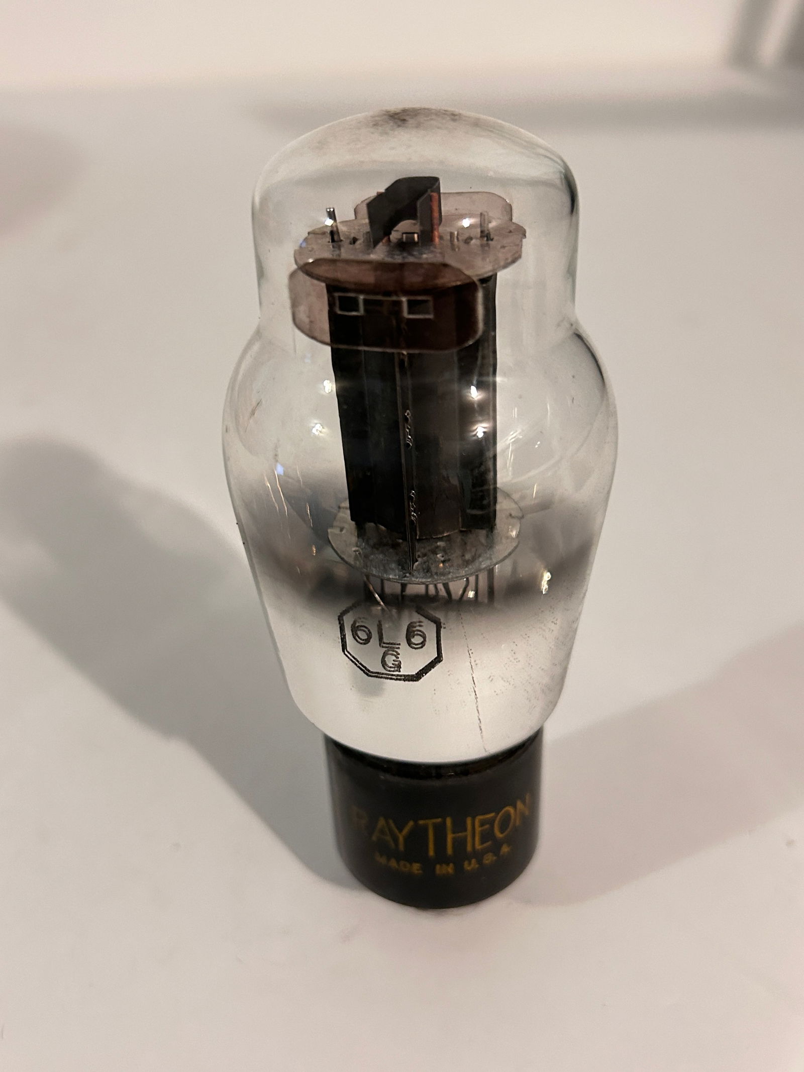 Vintage Raytheon 6L6G Vacuum Tube Tested: Vintage Raytheon 6L6G Vacuum Tube Tested Please view all photos as they are part of the description and condition of this Item, Feel free to contact me with questions or picture requests! Used Item AS
