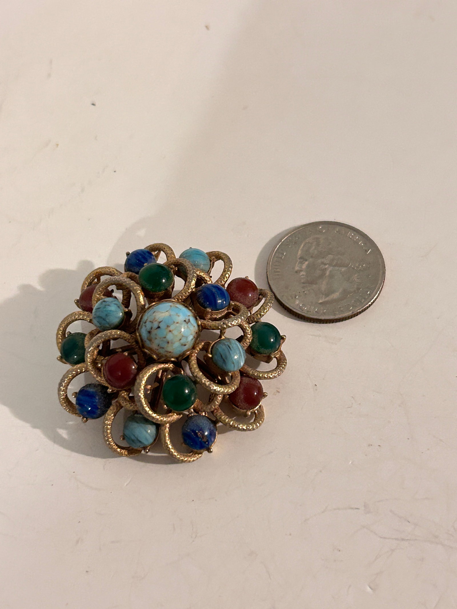 Vintage 1950s Dome gem stone Brooch (1 of 5)